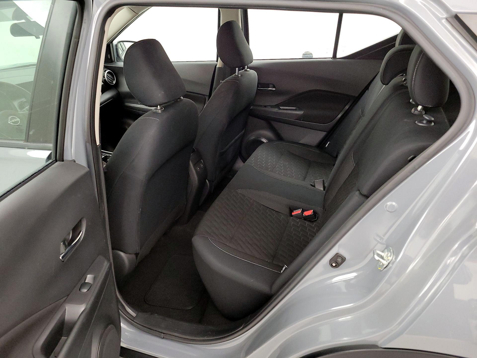 Thumbnail: 2023 Nissan Kicks - 18