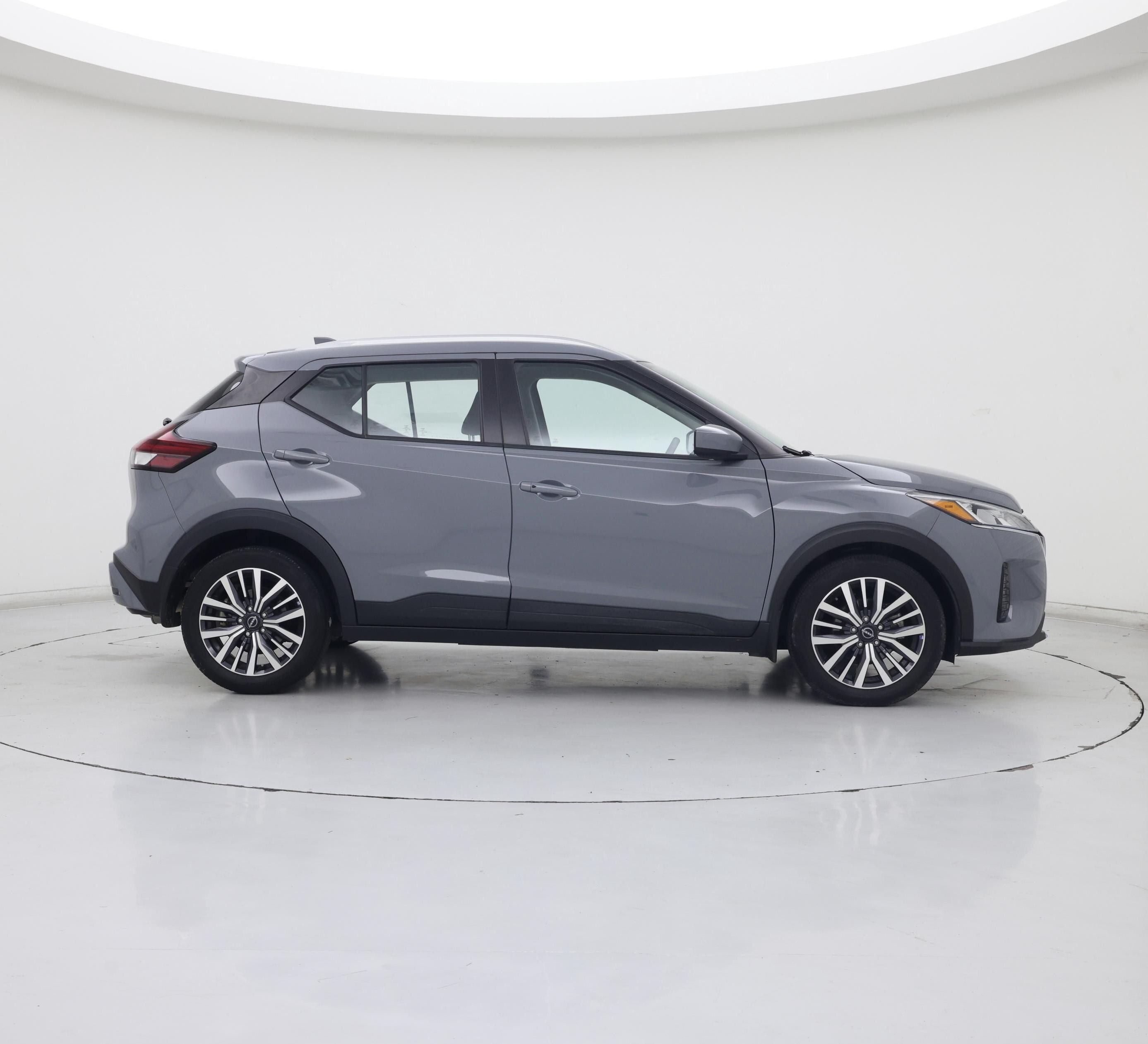 Thumbnail: 2023 Nissan Kicks - 7