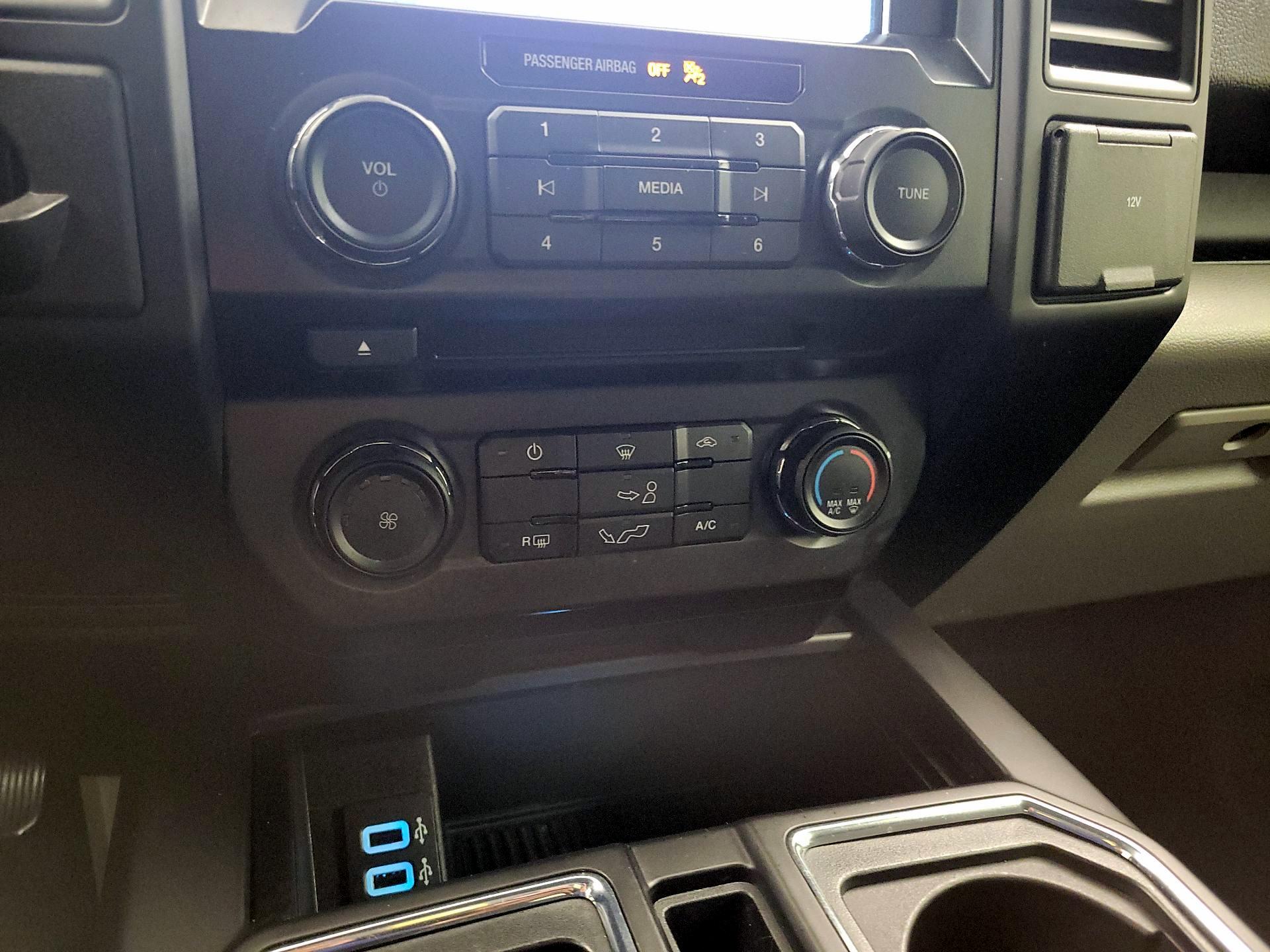 Thumbnail: 2018 Ford F-150 - 16