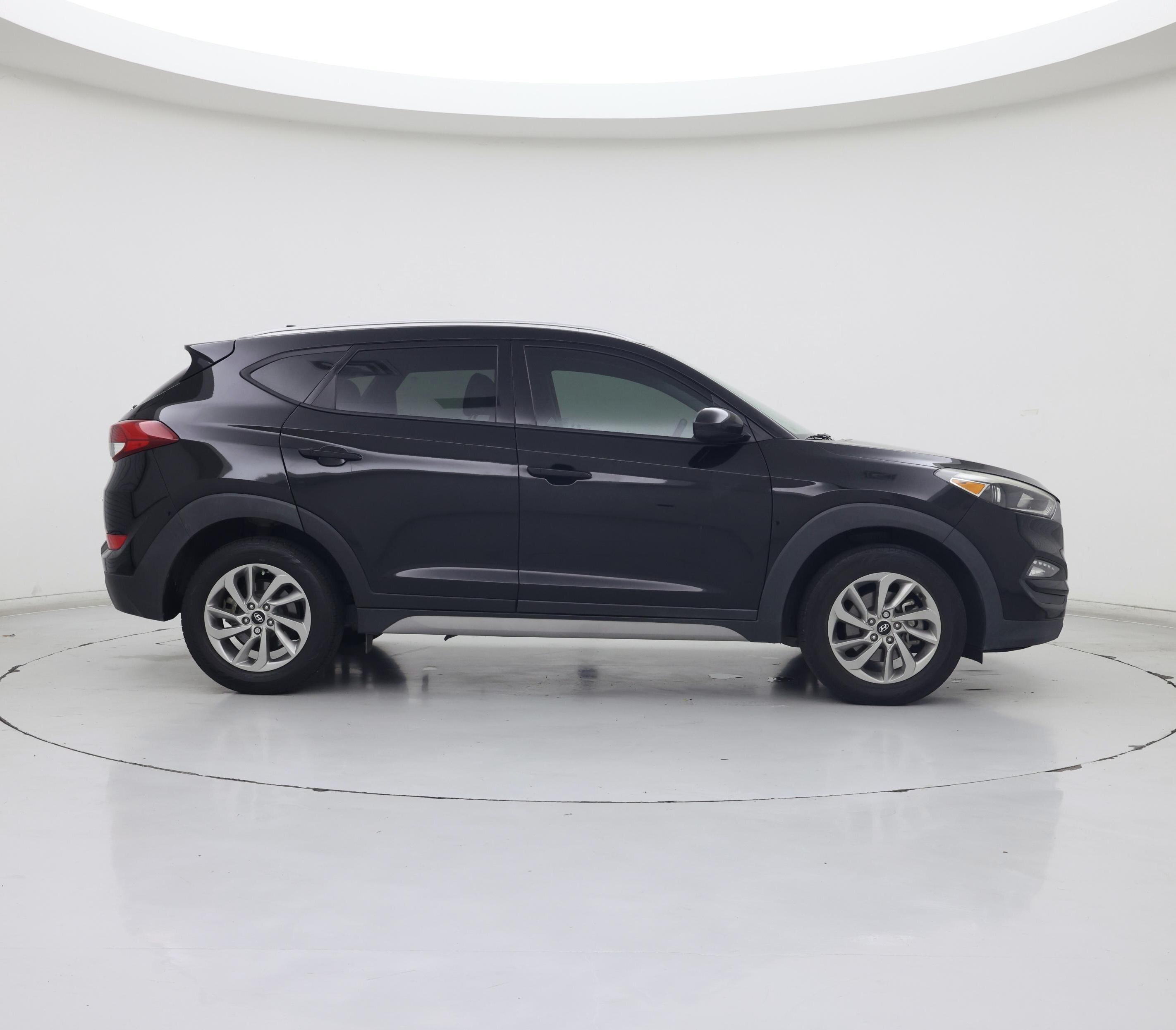 Thumbnail: 2018 Hyundai Tucson - 7