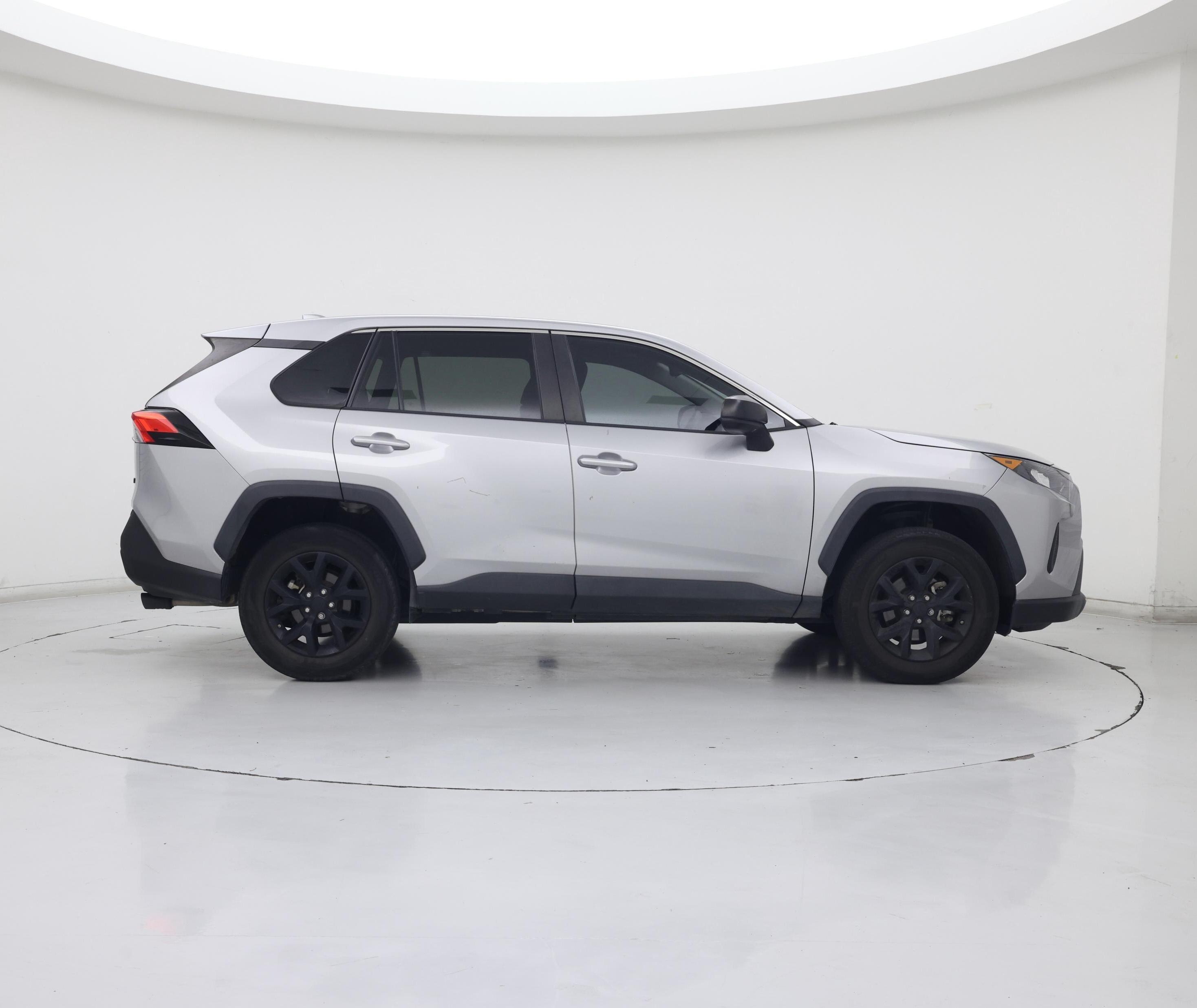 Thumbnail: 2022 Toyota RAV4 - 7