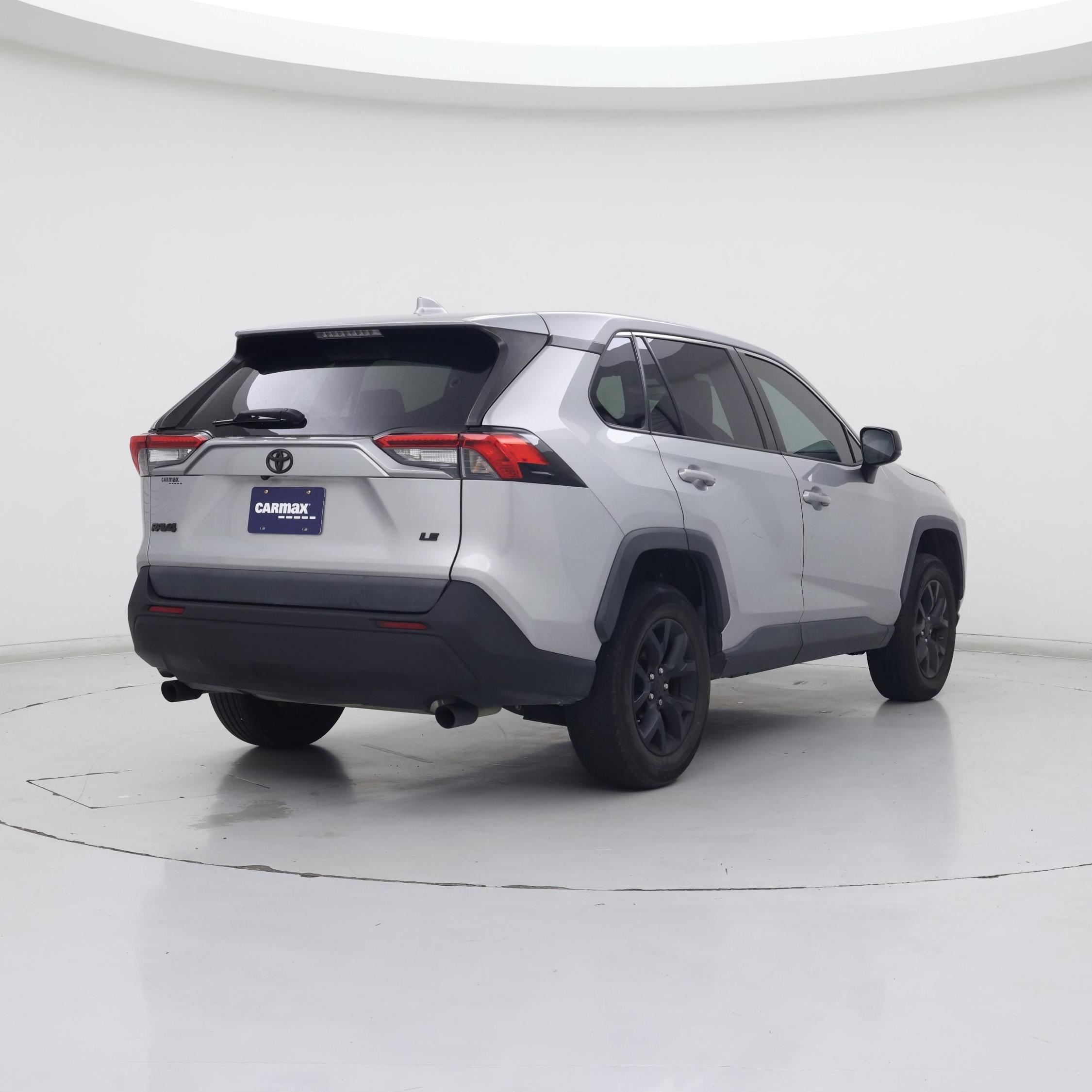 Thumbnail: 2022 Toyota RAV4 - 8