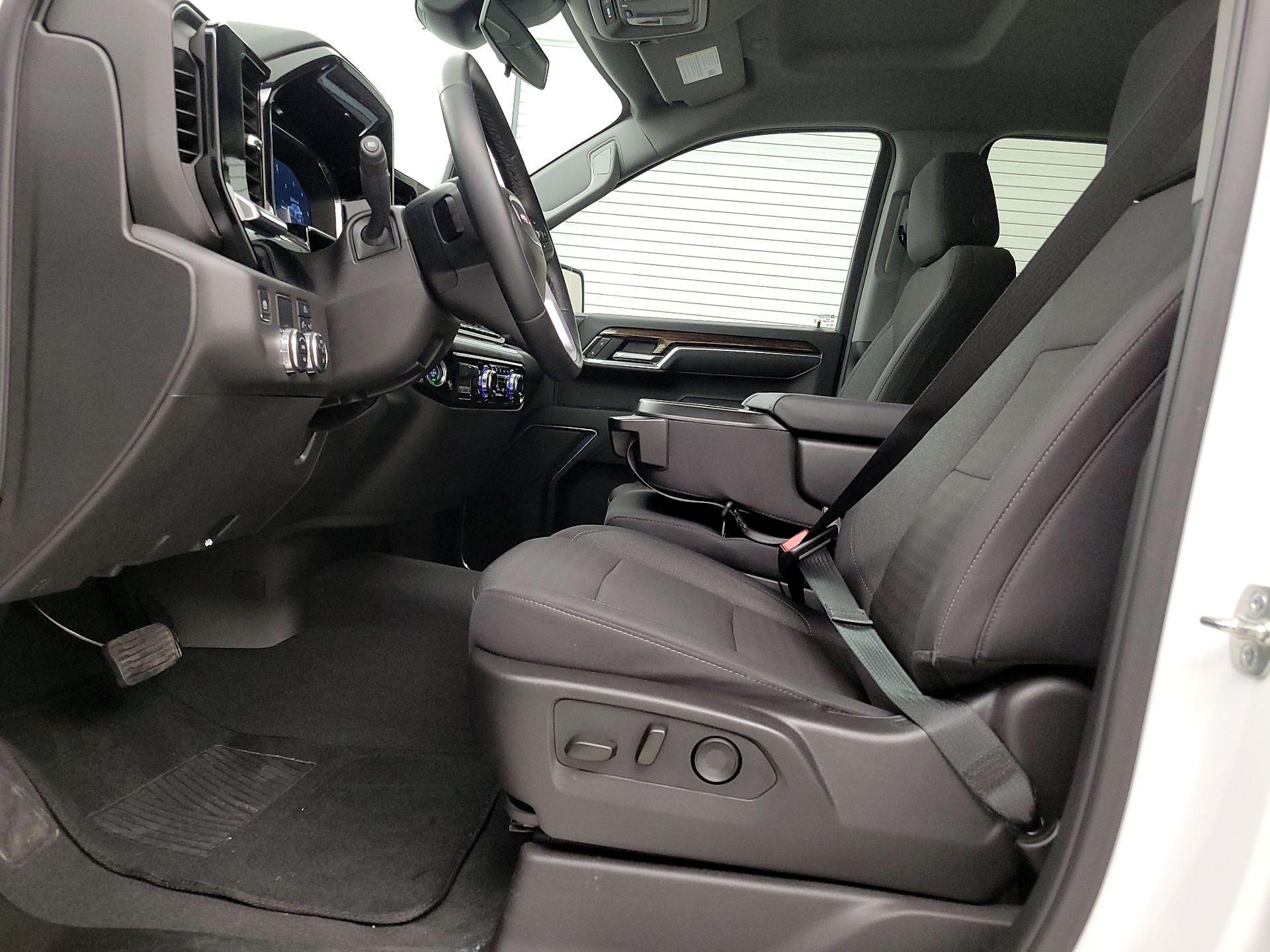 Thumbnail: 2025 GMC Sierra 1500 - 11