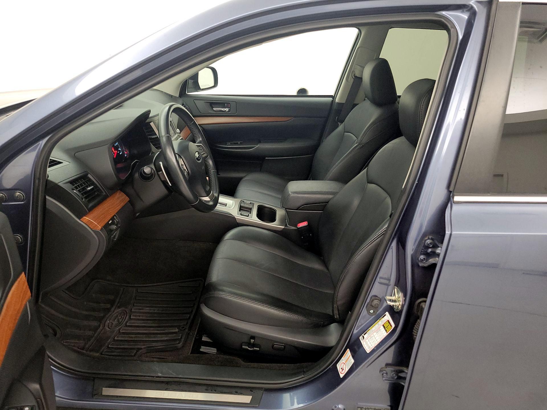 Thumbnail: 2014 Subaru Outback - 11