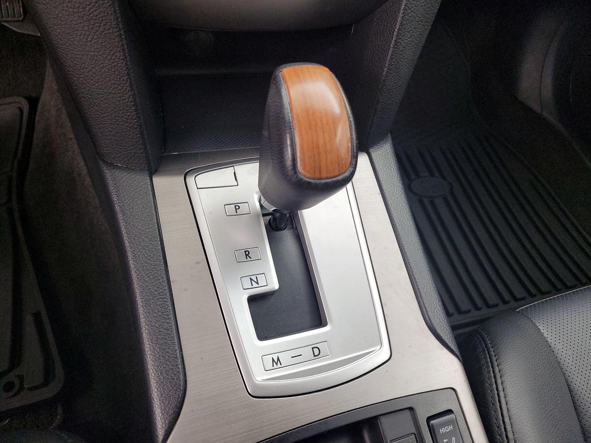 Thumbnail: 2014 Subaru Outback - 17