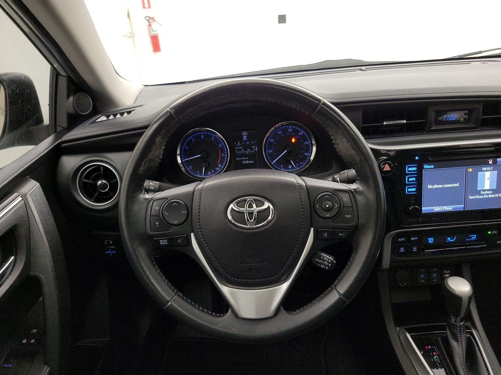 Thumbnail: 2018 Toyota Corolla - 10