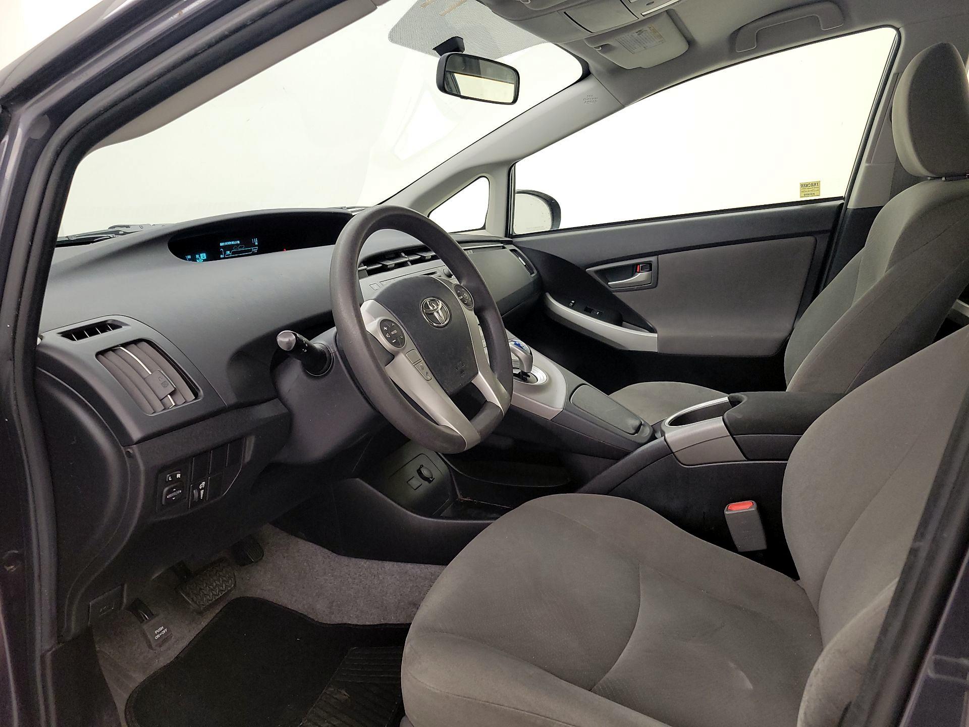 Thumbnail: 2015 Toyota Prius - 11