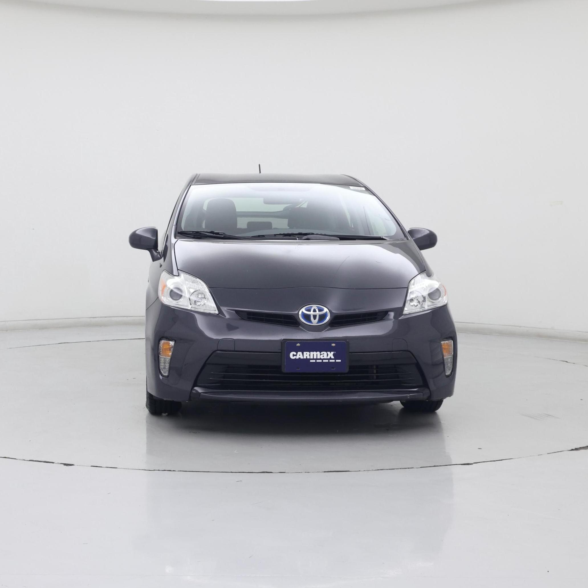 Thumbnail: 2015 Toyota Prius - 5