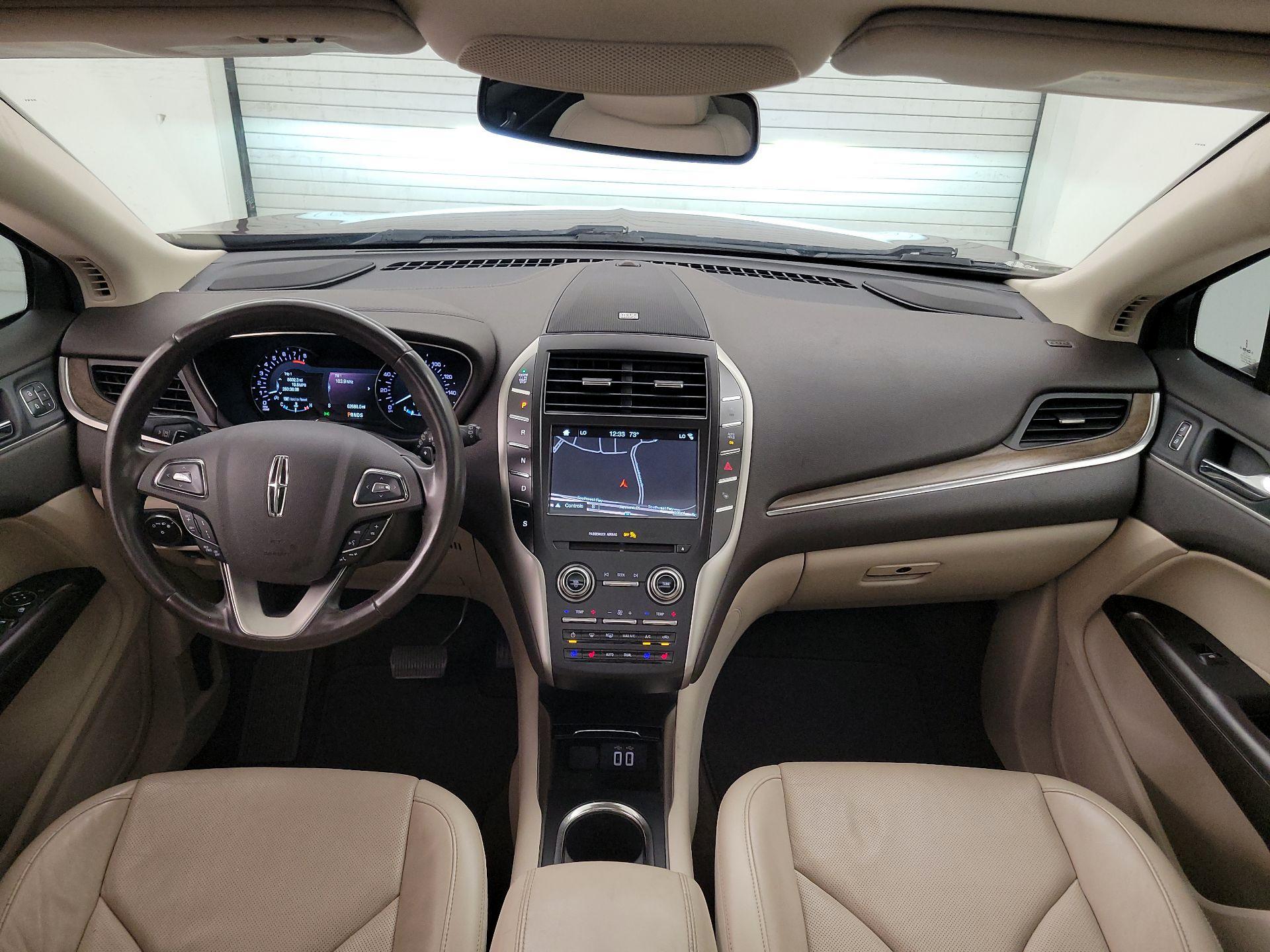 Thumbnail: 2019 Lincoln MKC - 9