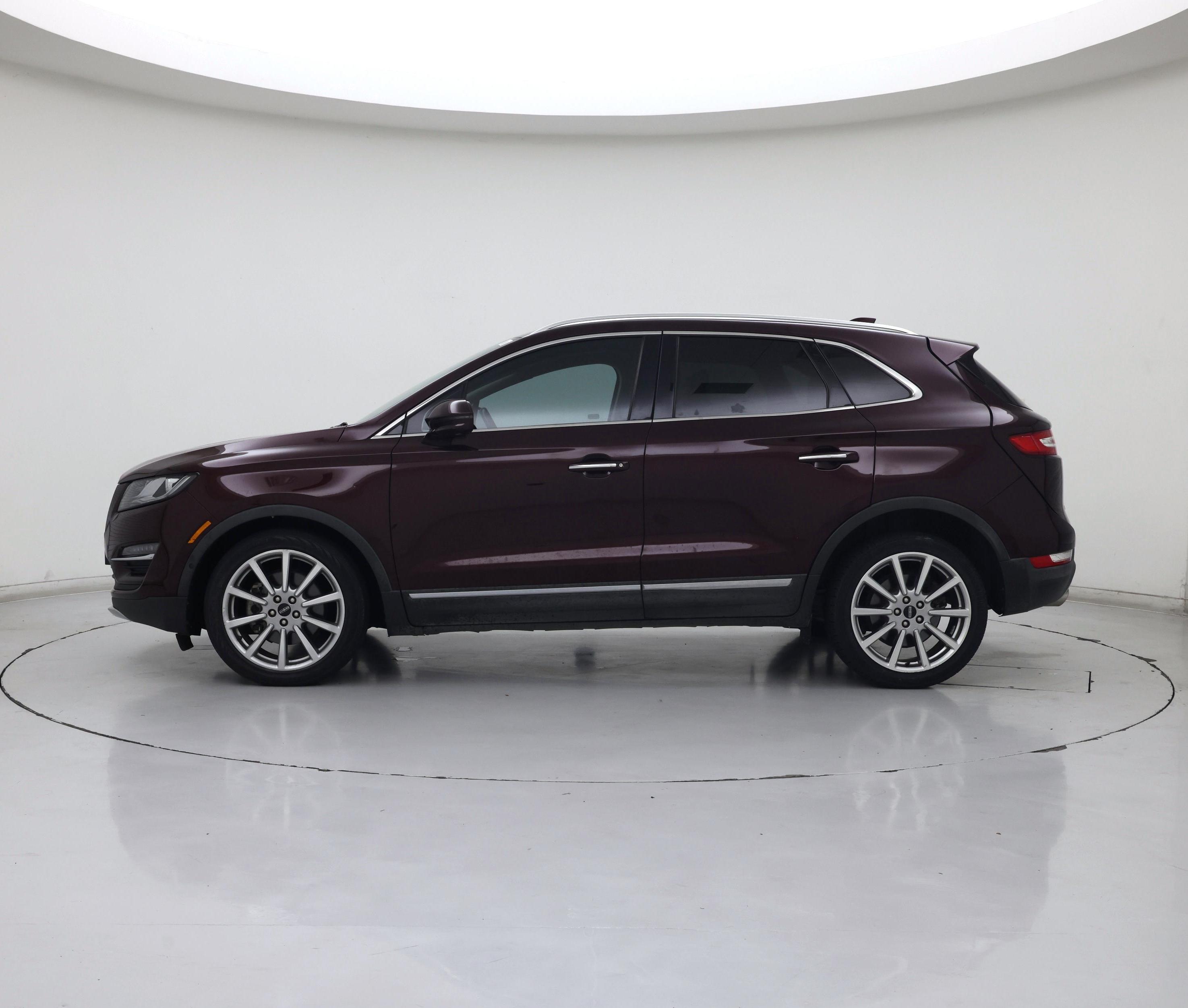 Thumbnail: 2019 Lincoln MKC - 3