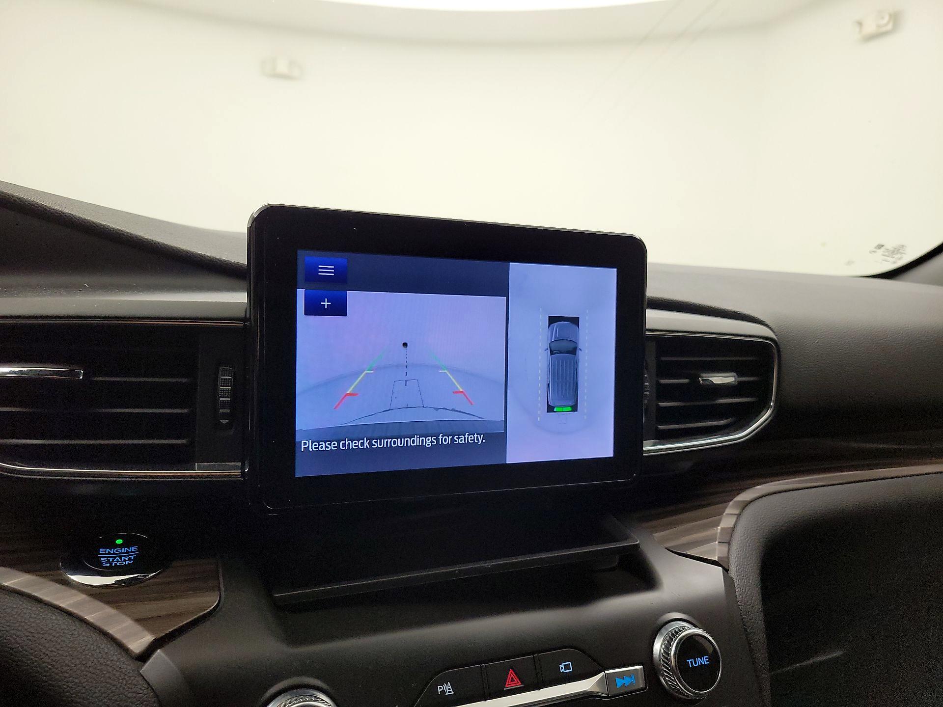 Thumbnail: 2020 Ford Explorer - 15