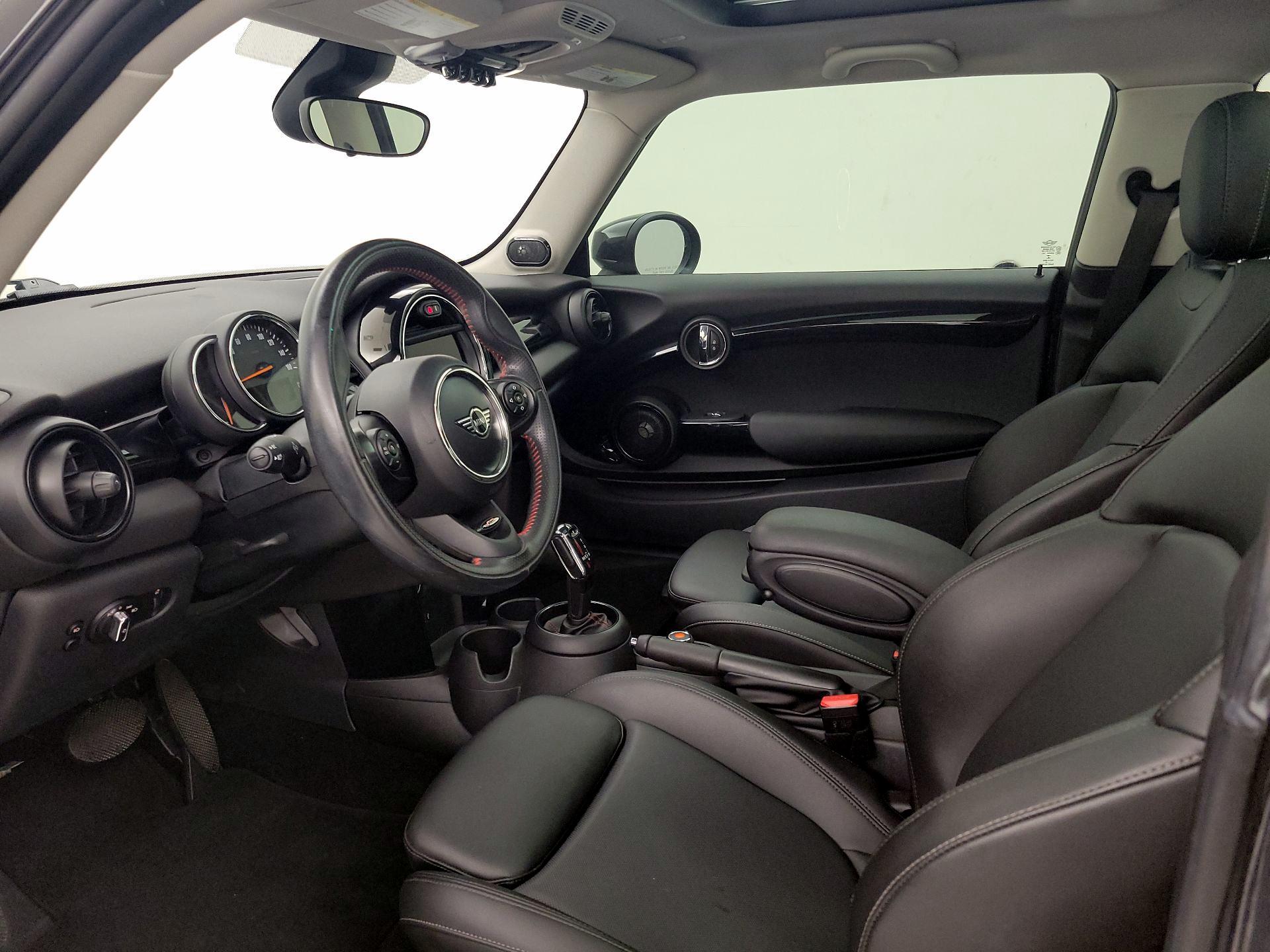 Thumbnail: 2020 MINI Cooper Hardtop - 11