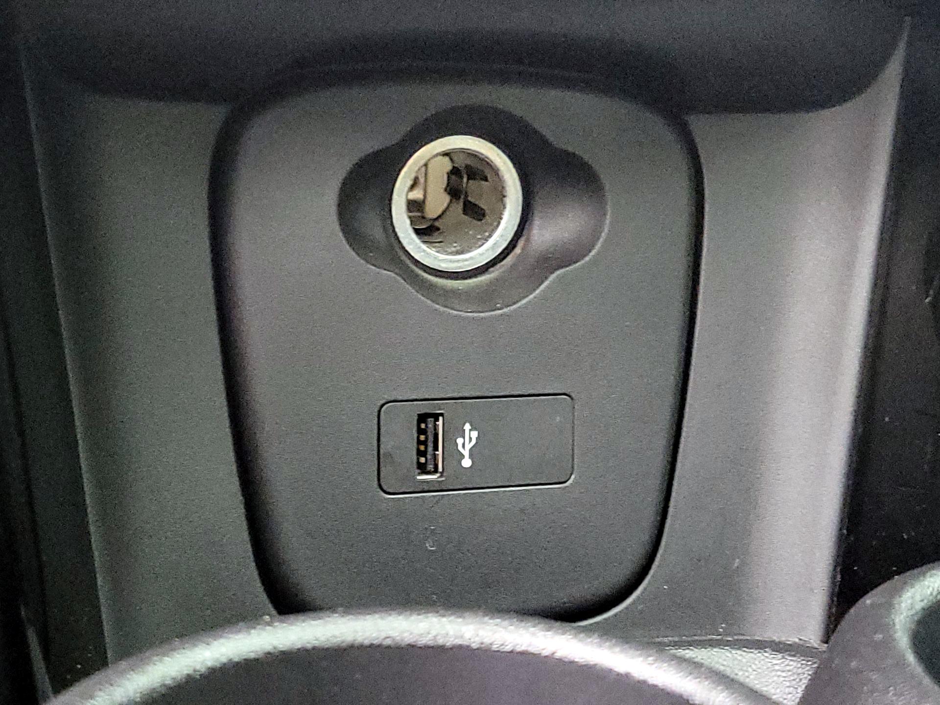 Thumbnail: 2020 MINI Cooper Hardtop - 18