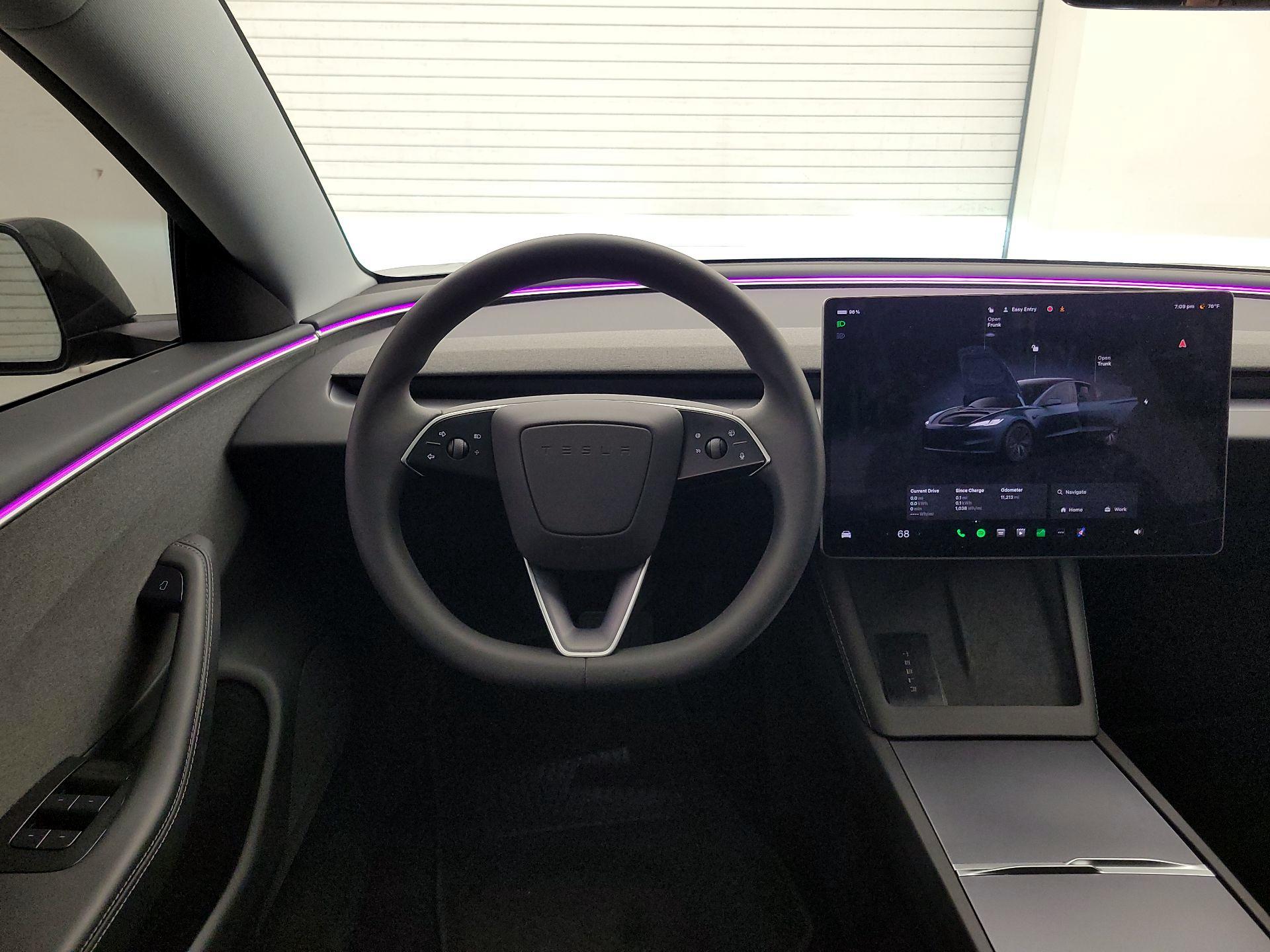 Thumbnail: 2025 Tesla Model 3 - 10