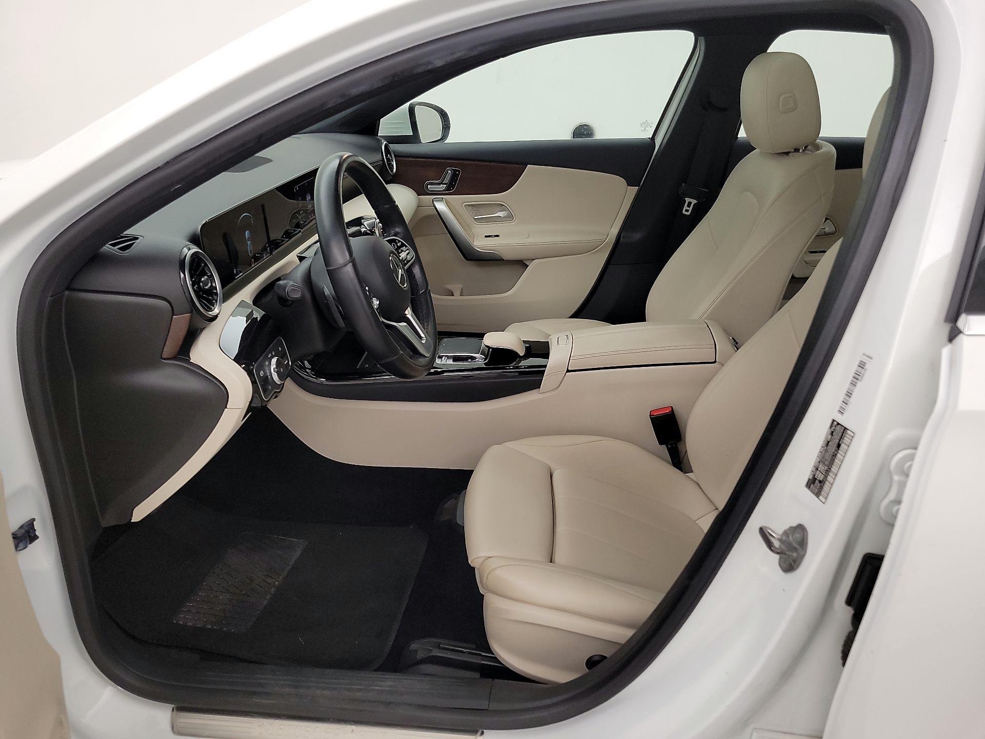 Thumbnail: 2019 Mercedes-Benz A-Class - 11