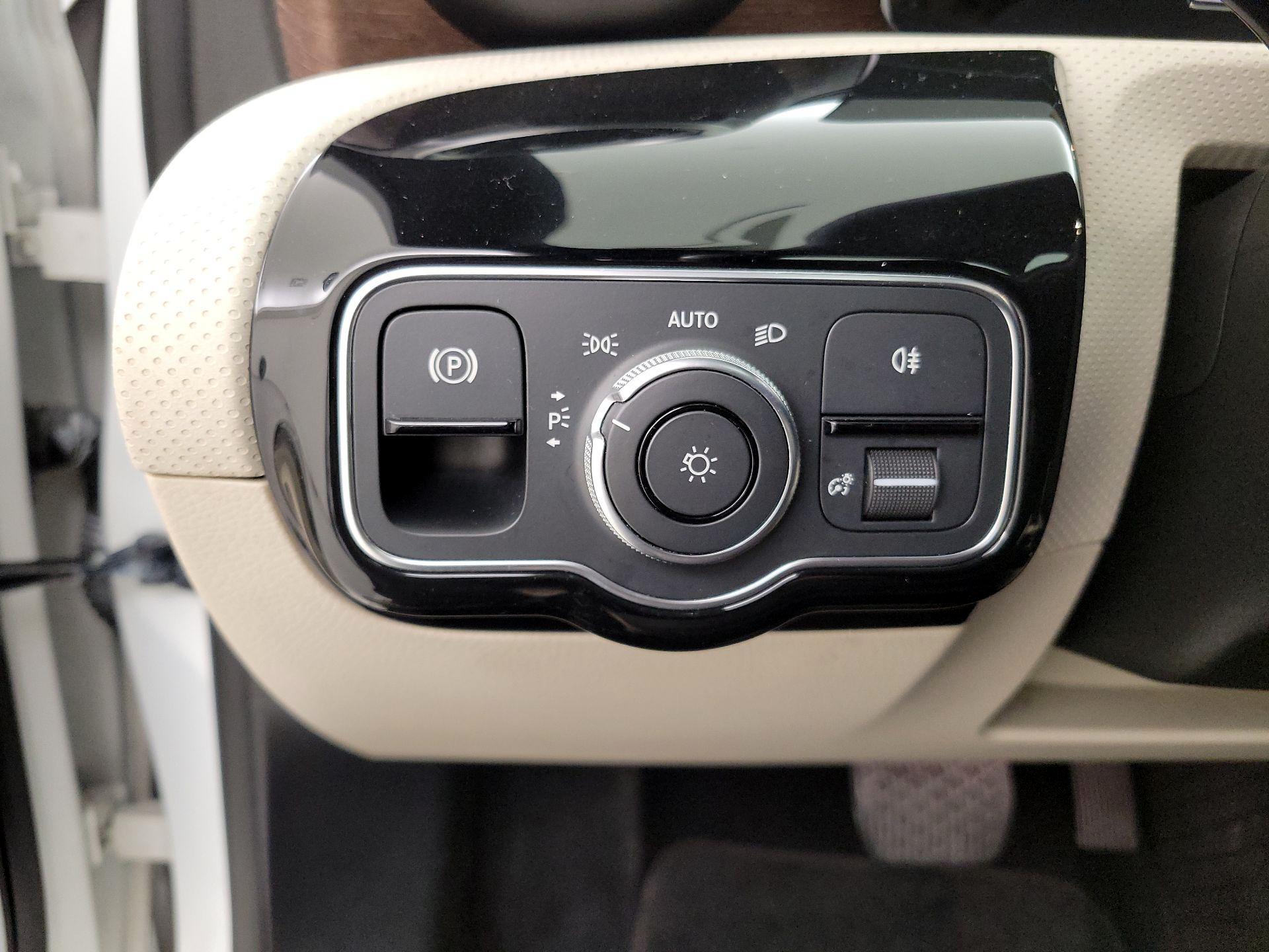 Thumbnail: 2019 Mercedes-Benz A-Class - 13