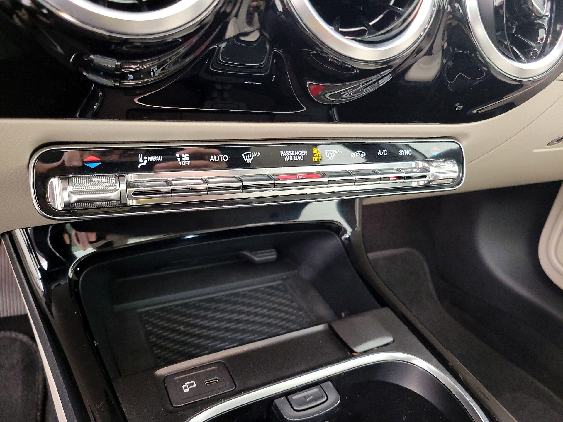 Thumbnail: 2019 Mercedes-Benz A-Class - 16