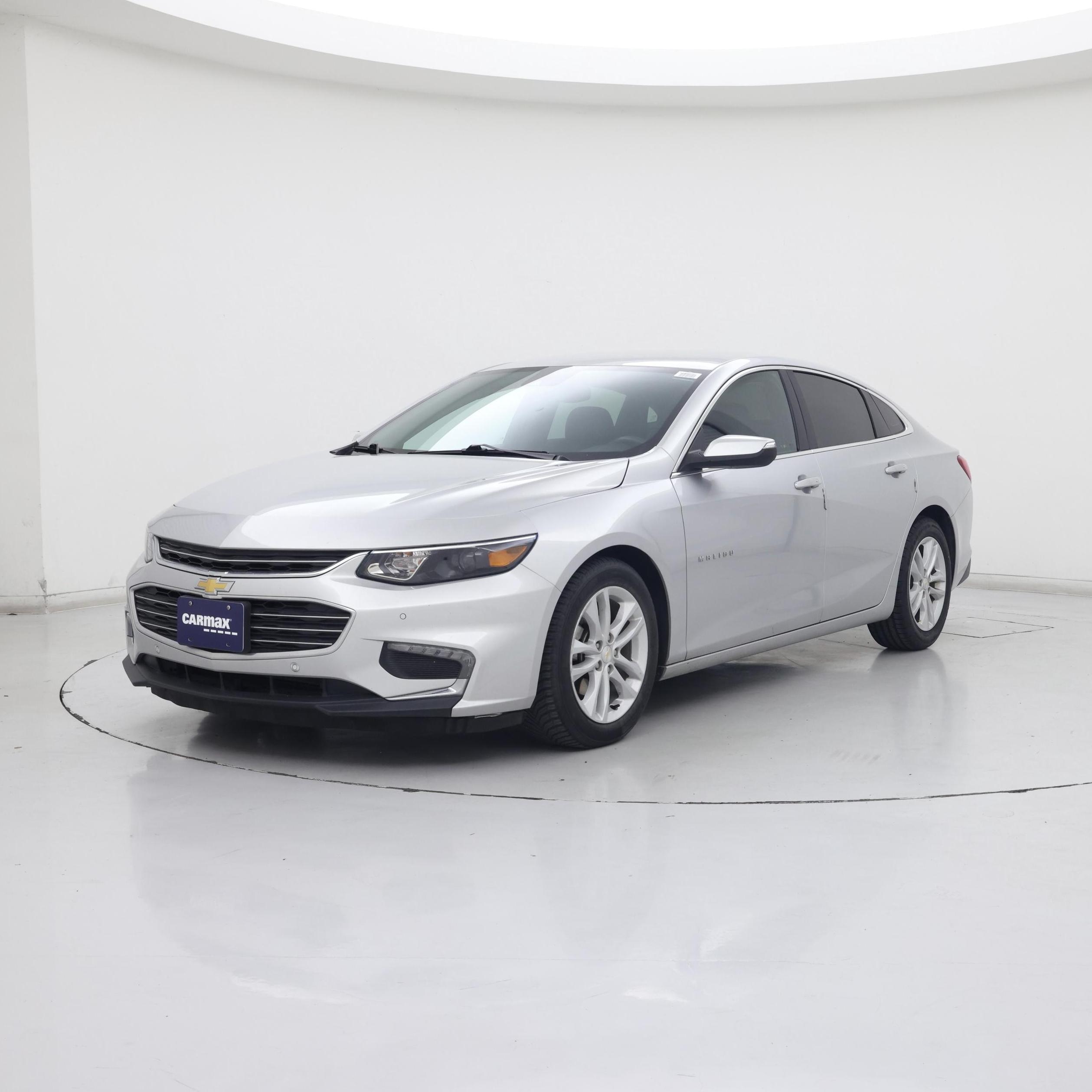Thumbnail: 2016 Chevrolet Malibu - 4