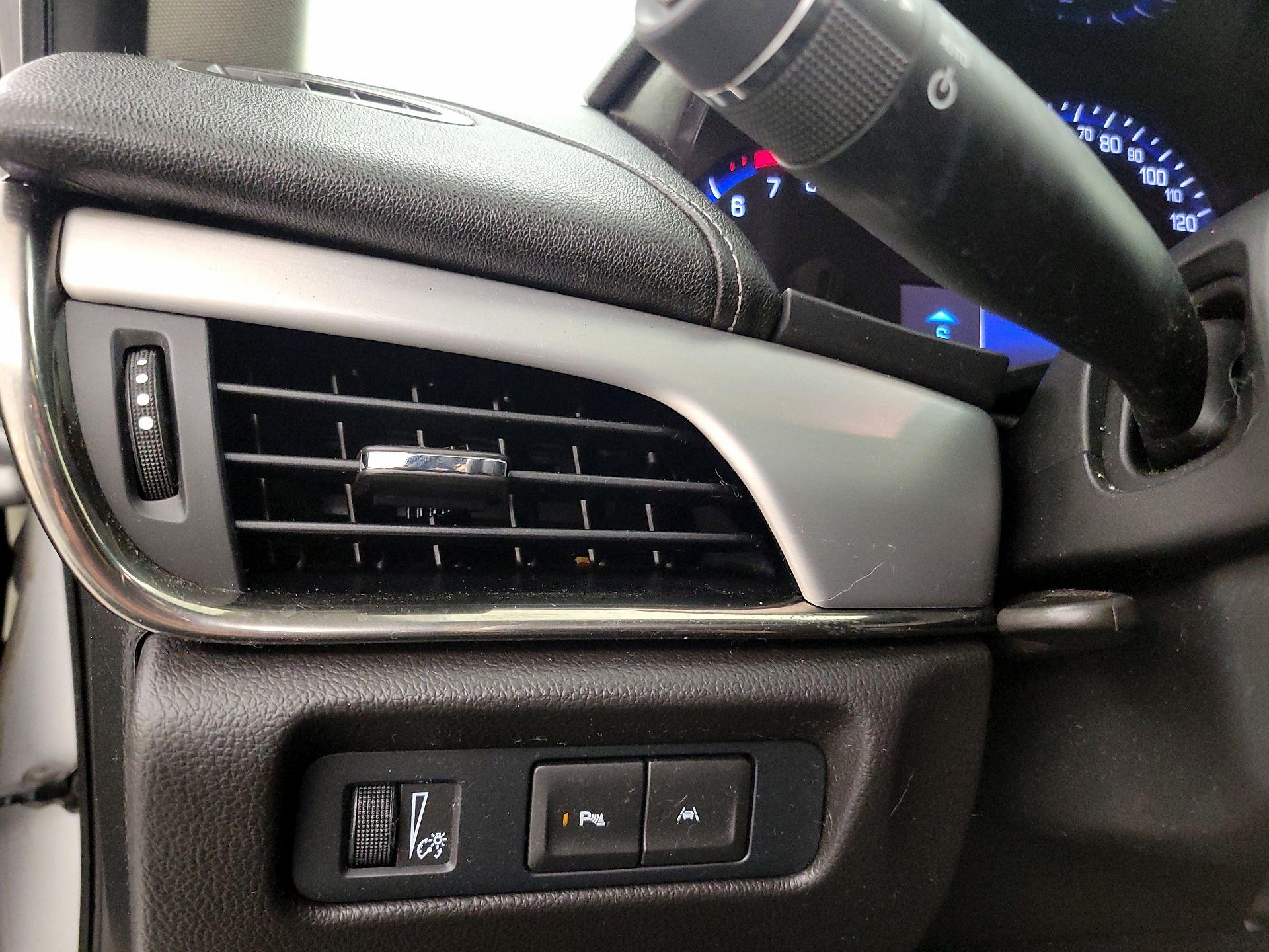 Thumbnail: 2015 Cadillac ATS - 13