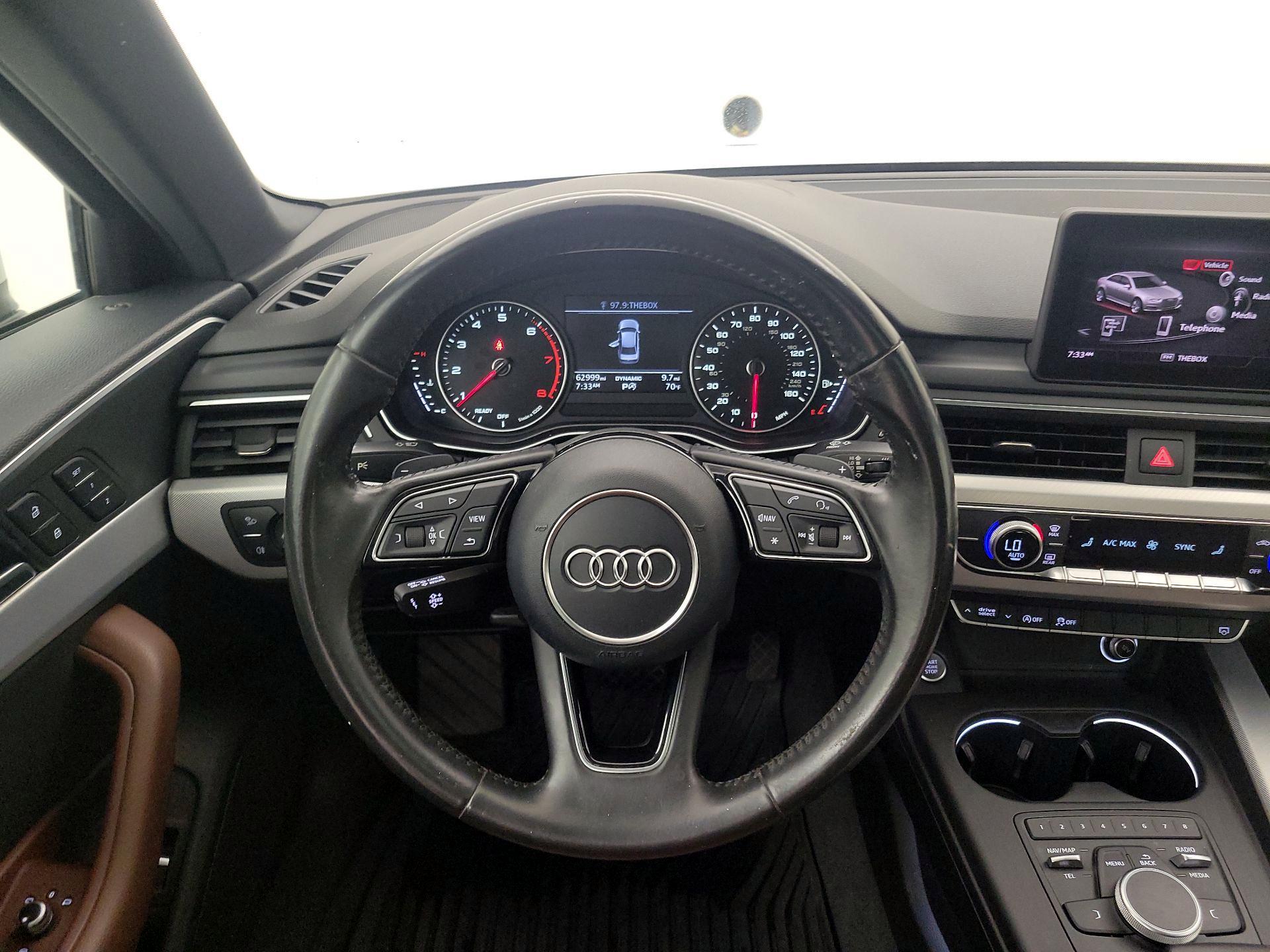 Thumbnail: 2017 Audi A4 - 10