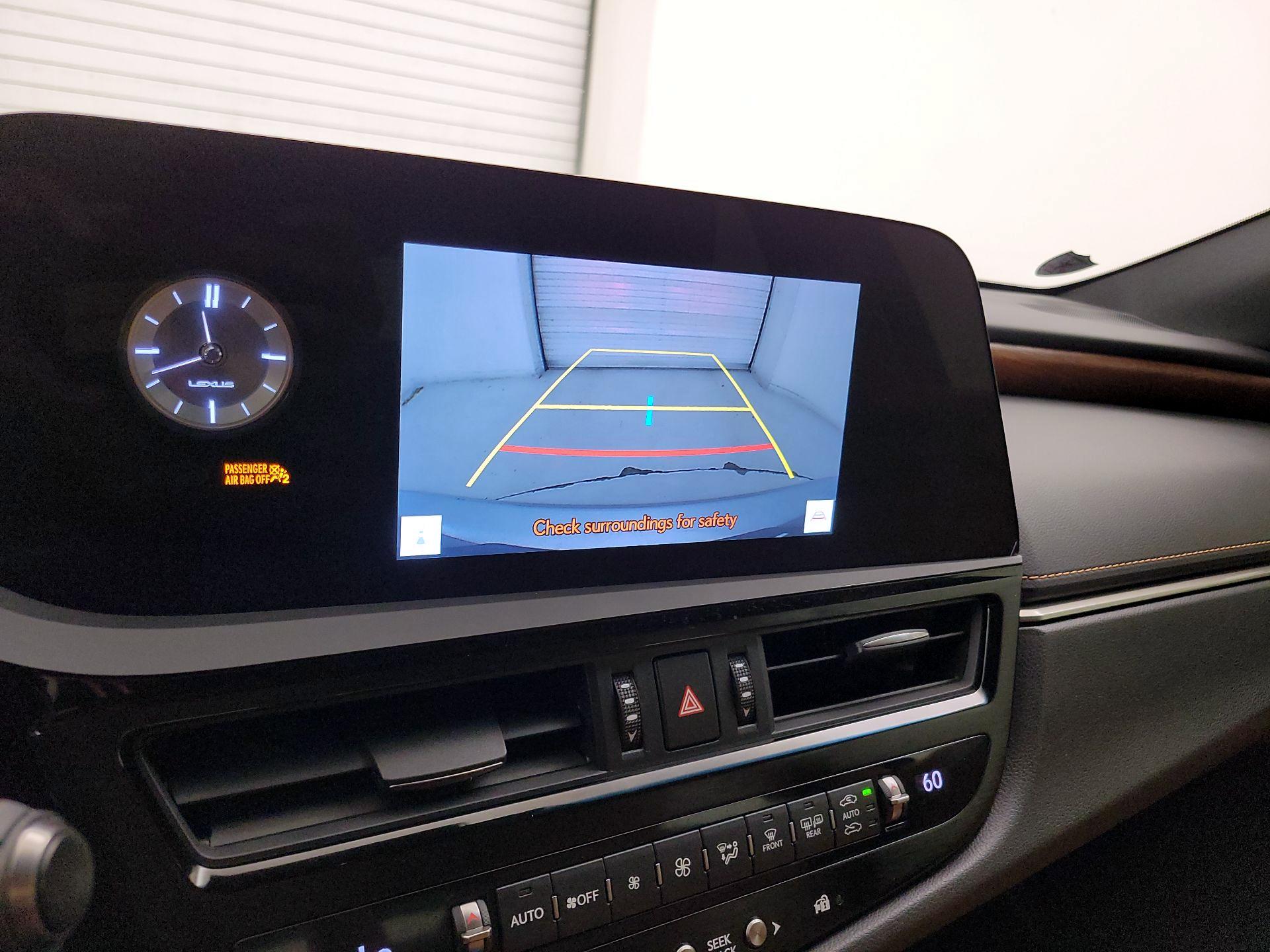 Thumbnail: 2023 Lexus ES - 14