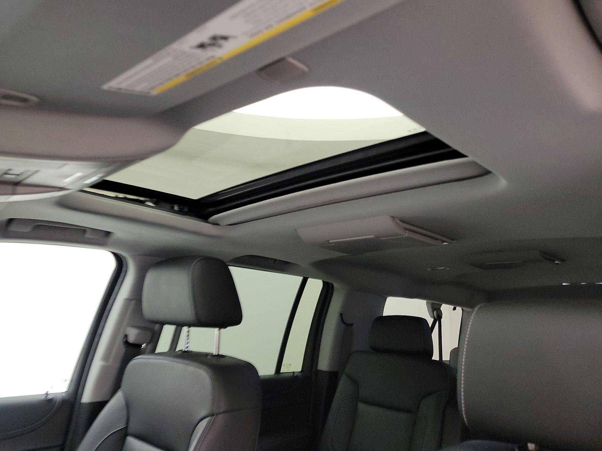 Thumbnail: 2020 Chevrolet Suburban - 19