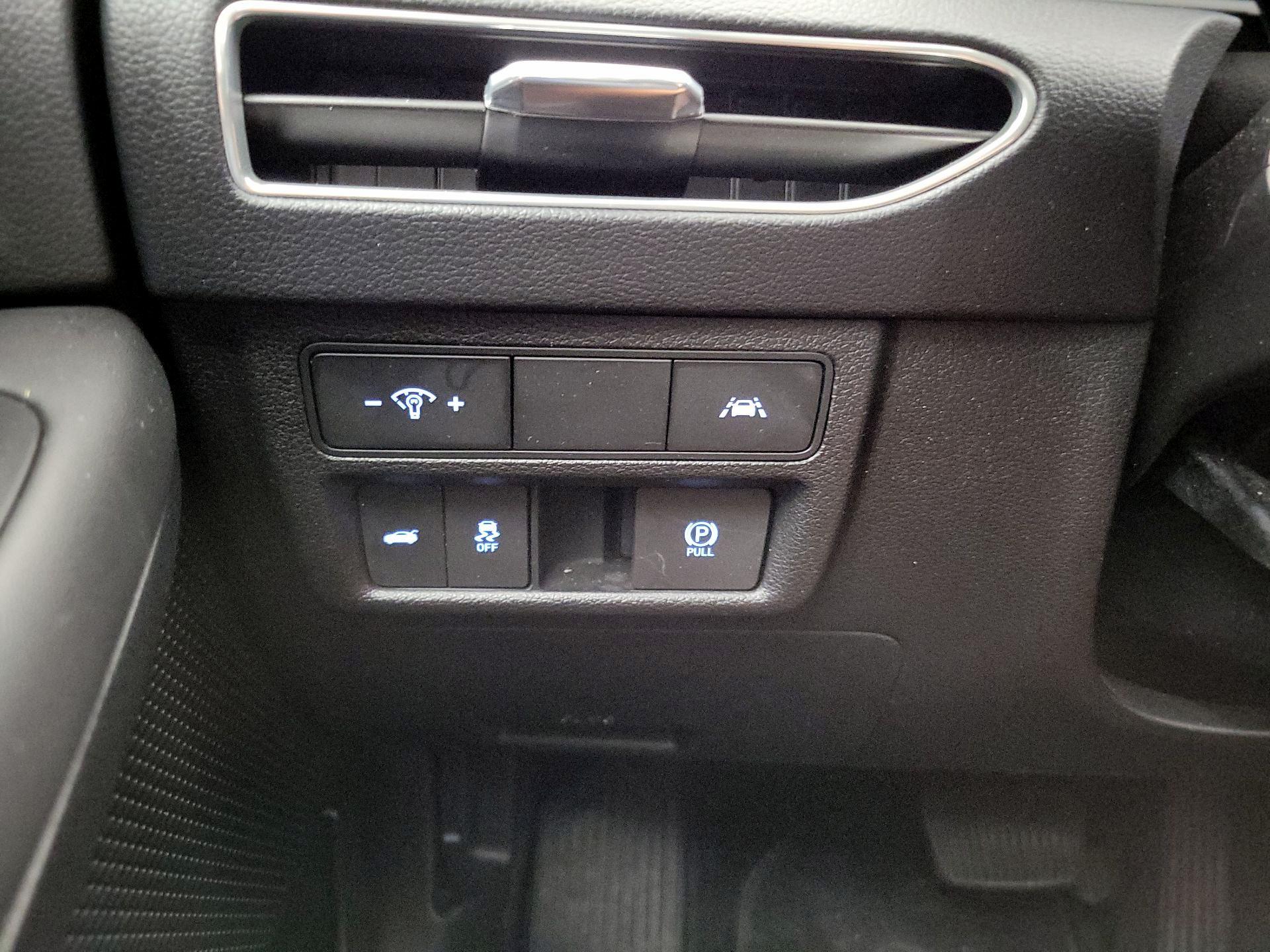 Thumbnail: 2023 Hyundai Sonata - 13