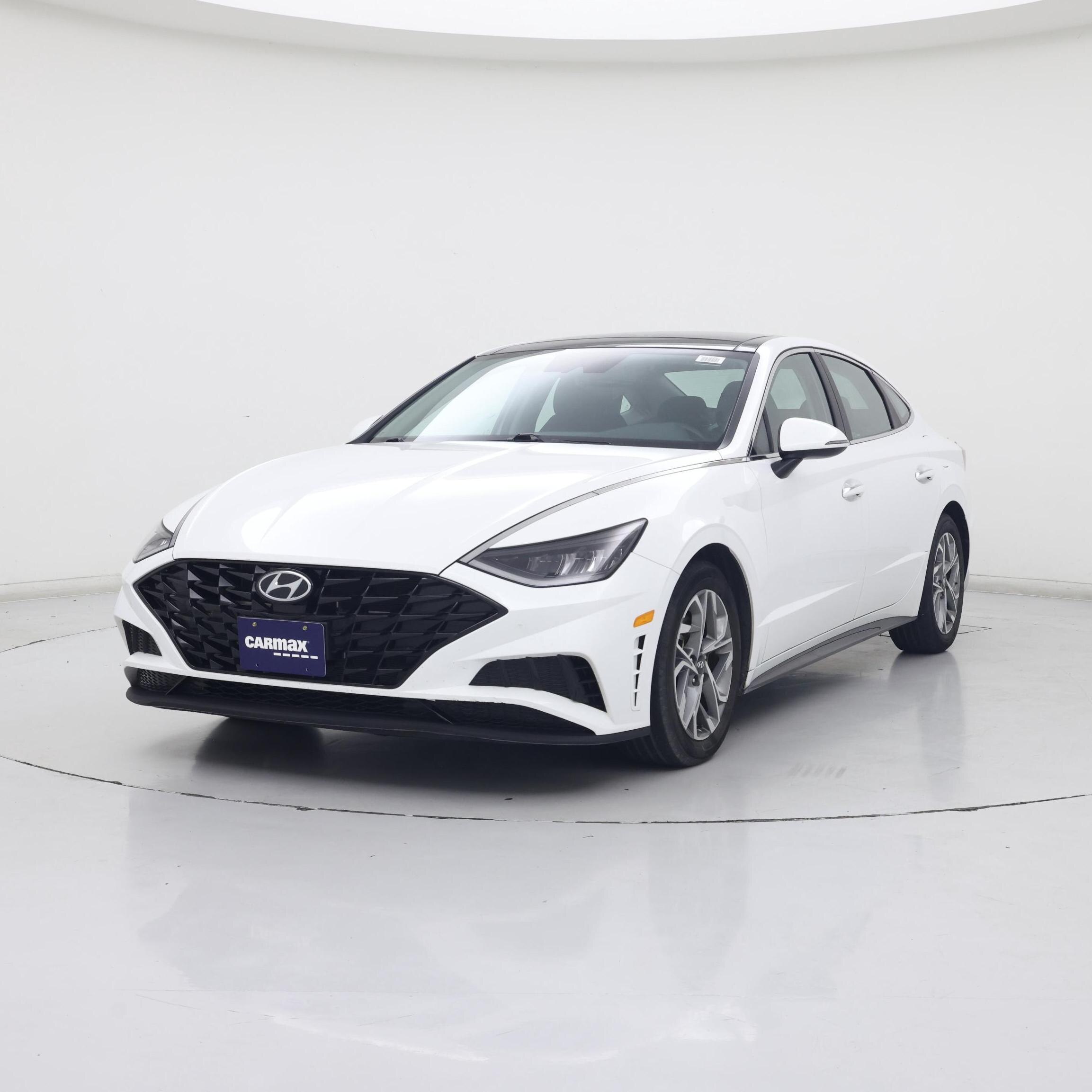 Thumbnail: 2023 Hyundai Sonata - 4