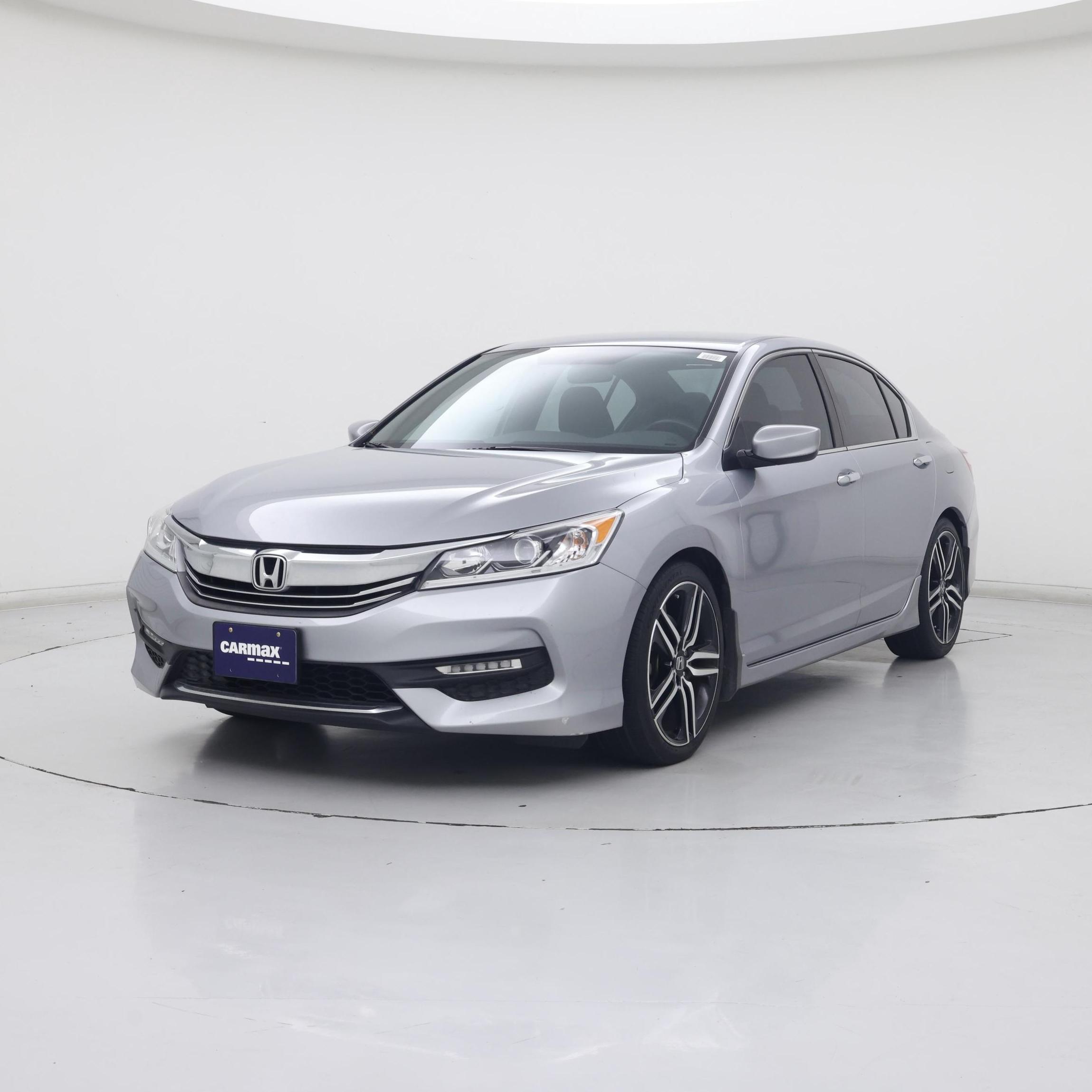 Thumbnail: 2016 Honda Accord - 4