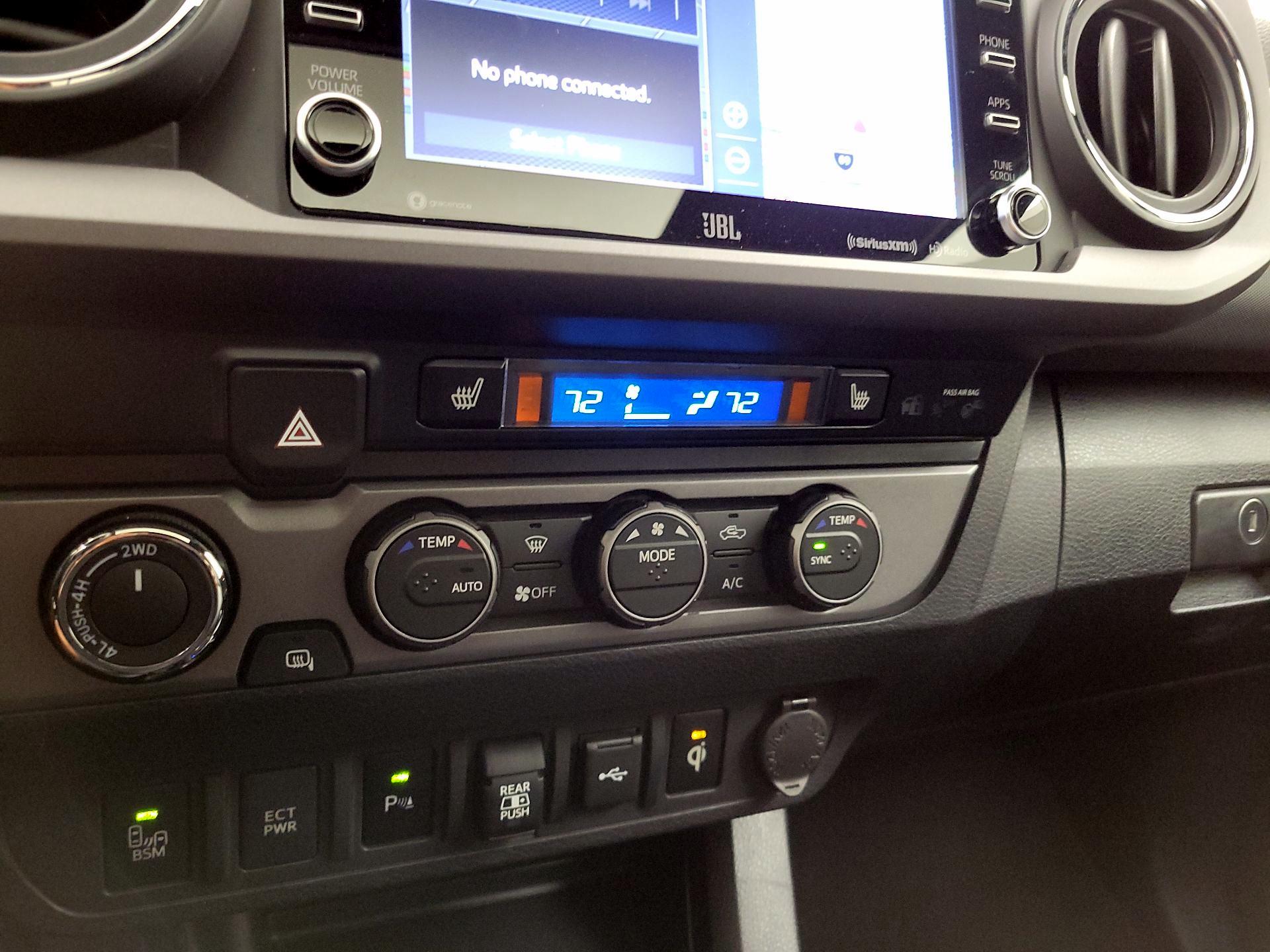 Thumbnail: 2022 Toyota Tacoma - 17