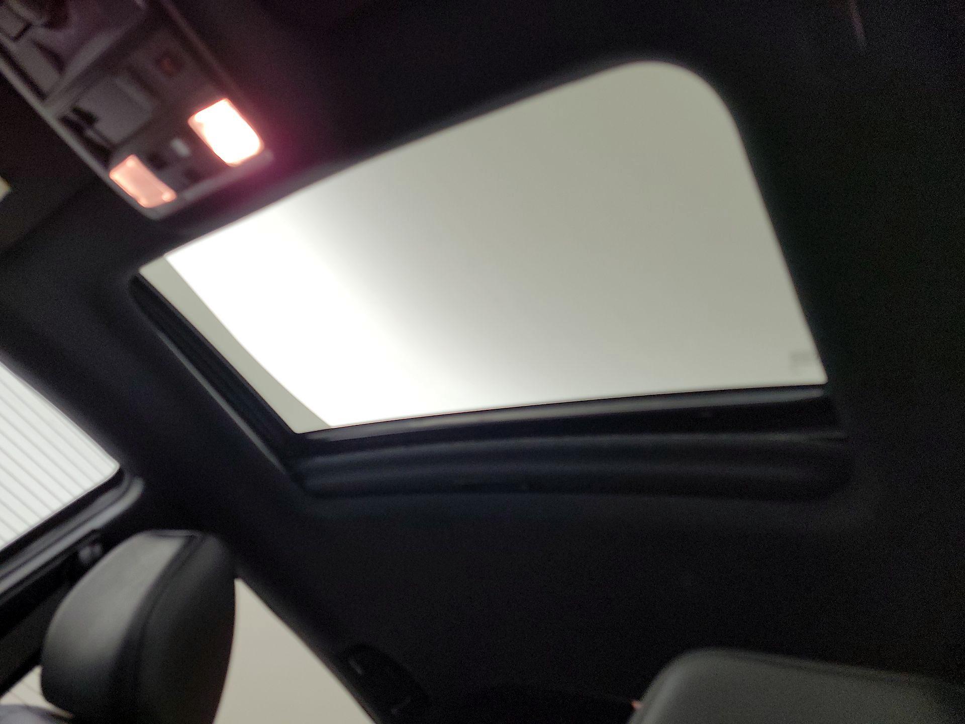 Thumbnail: 2022 Toyota Tacoma - 20