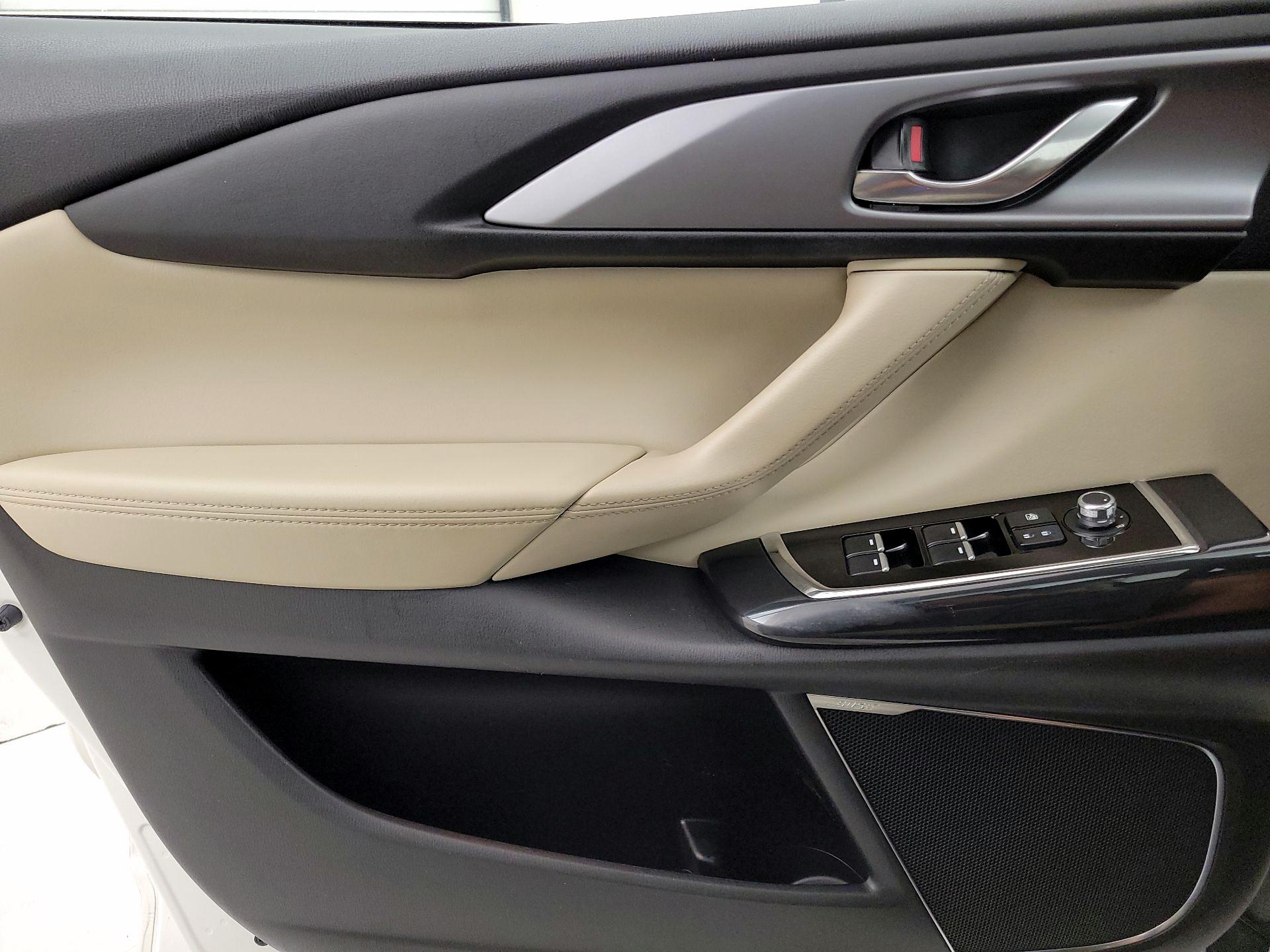 Thumbnail: 2018 Mazda CX-9 - 12