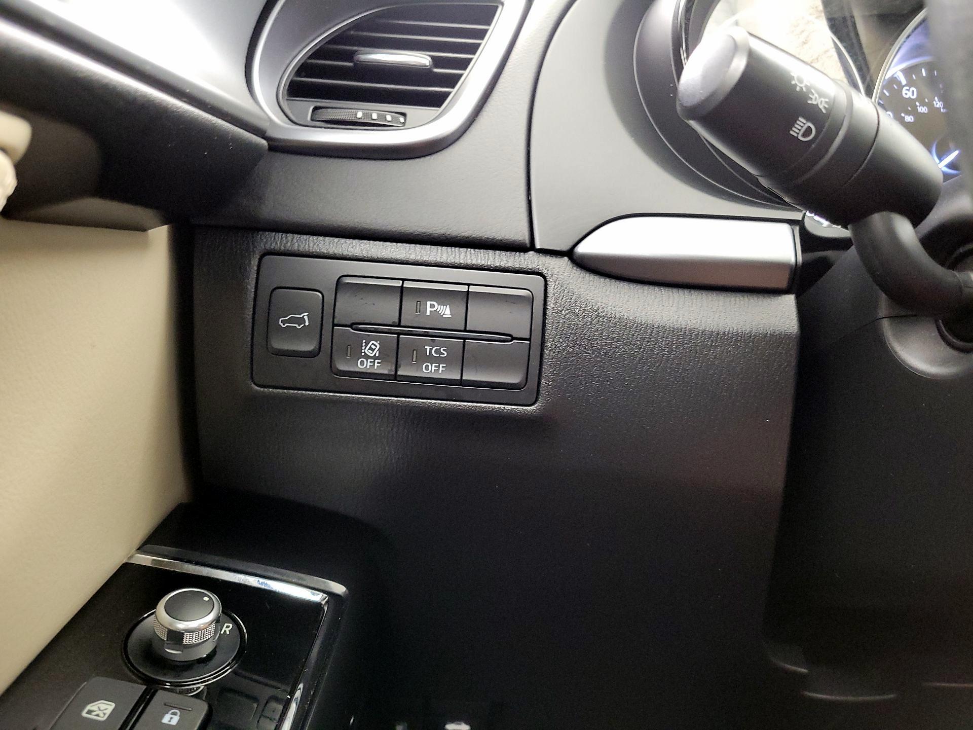 Thumbnail: 2018 Mazda CX-9 - 13