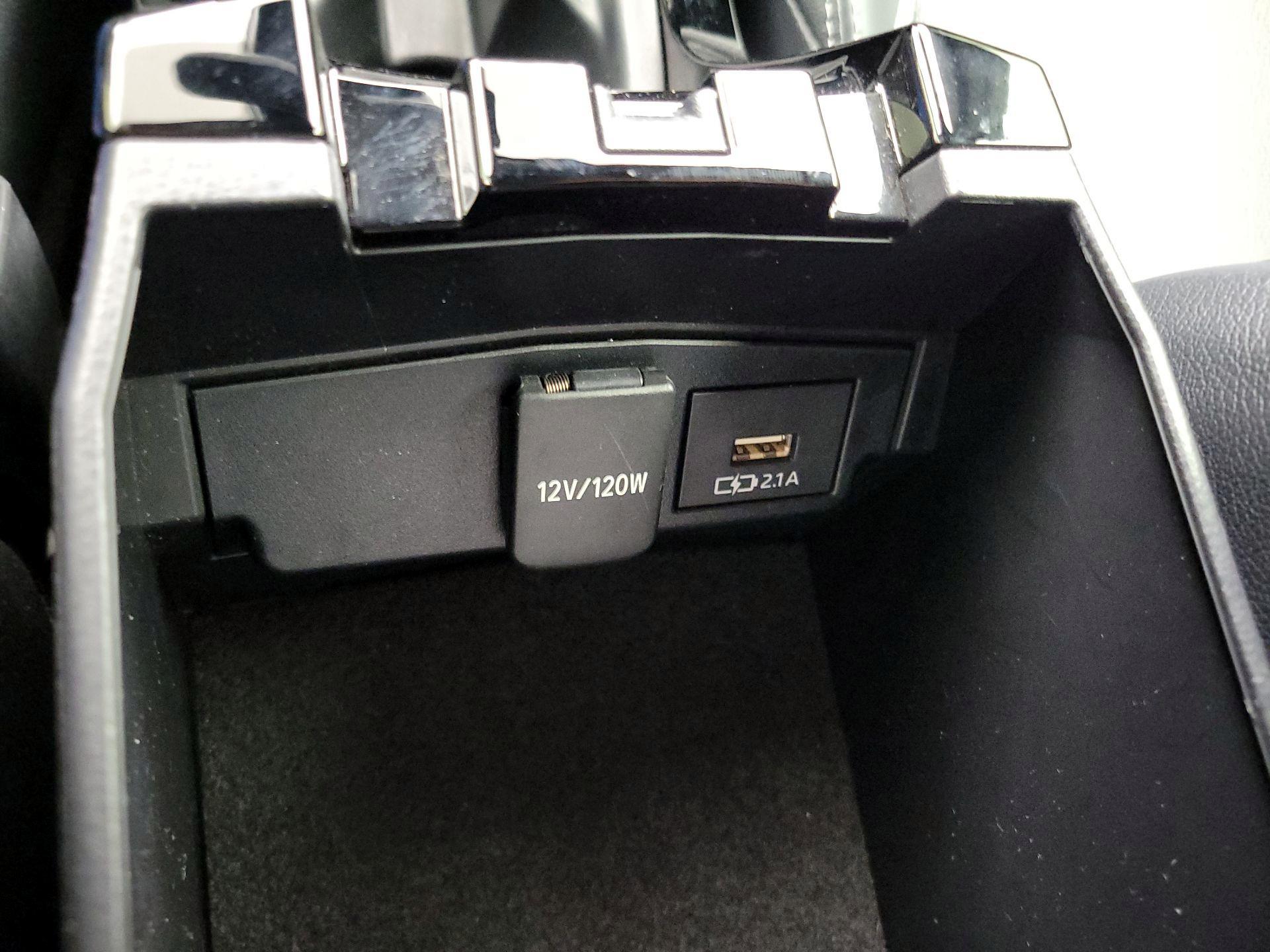 Thumbnail: 2021 Toyota Corolla - 18