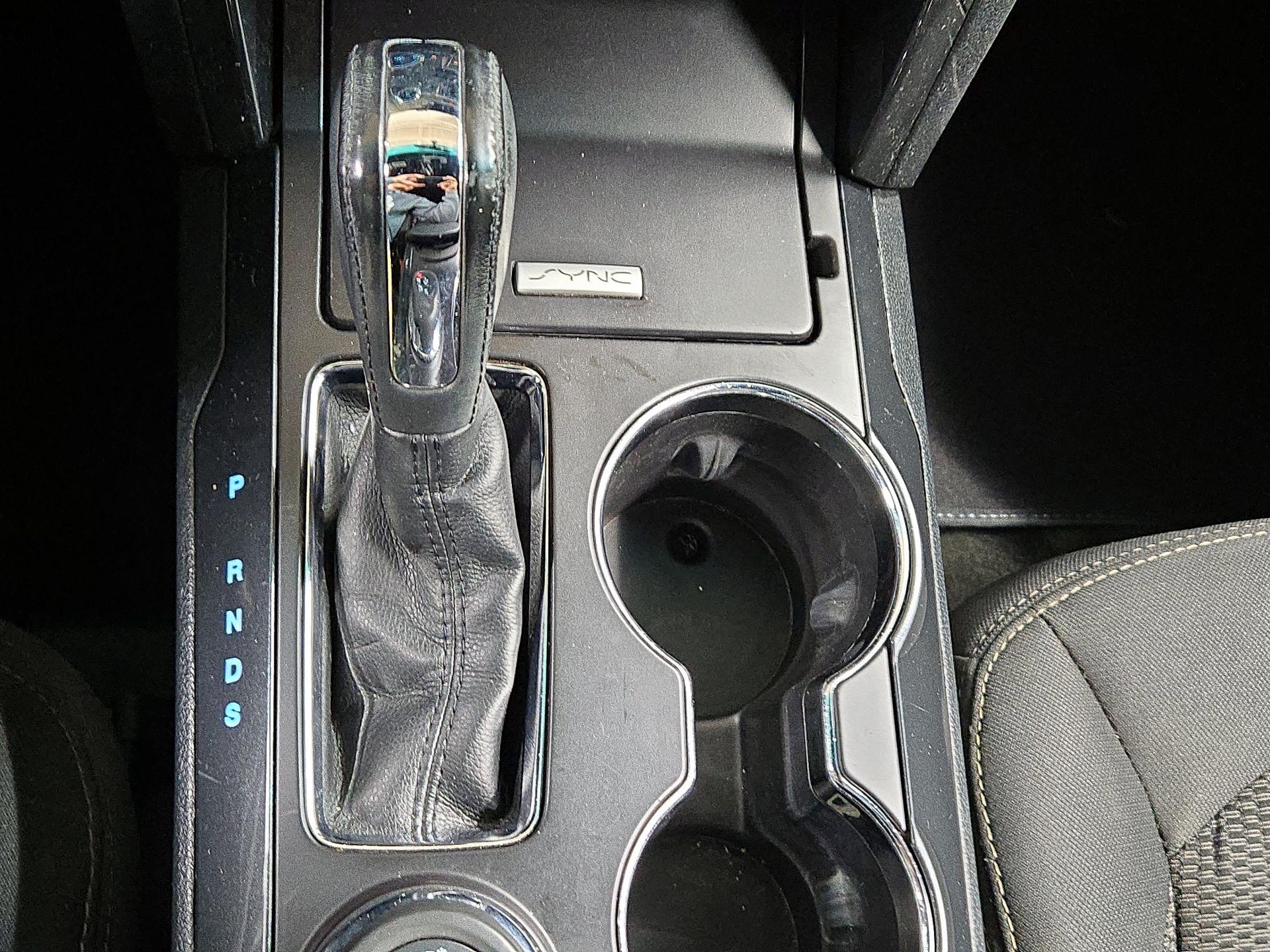 Thumbnail: 2016 Ford Explorer - 17