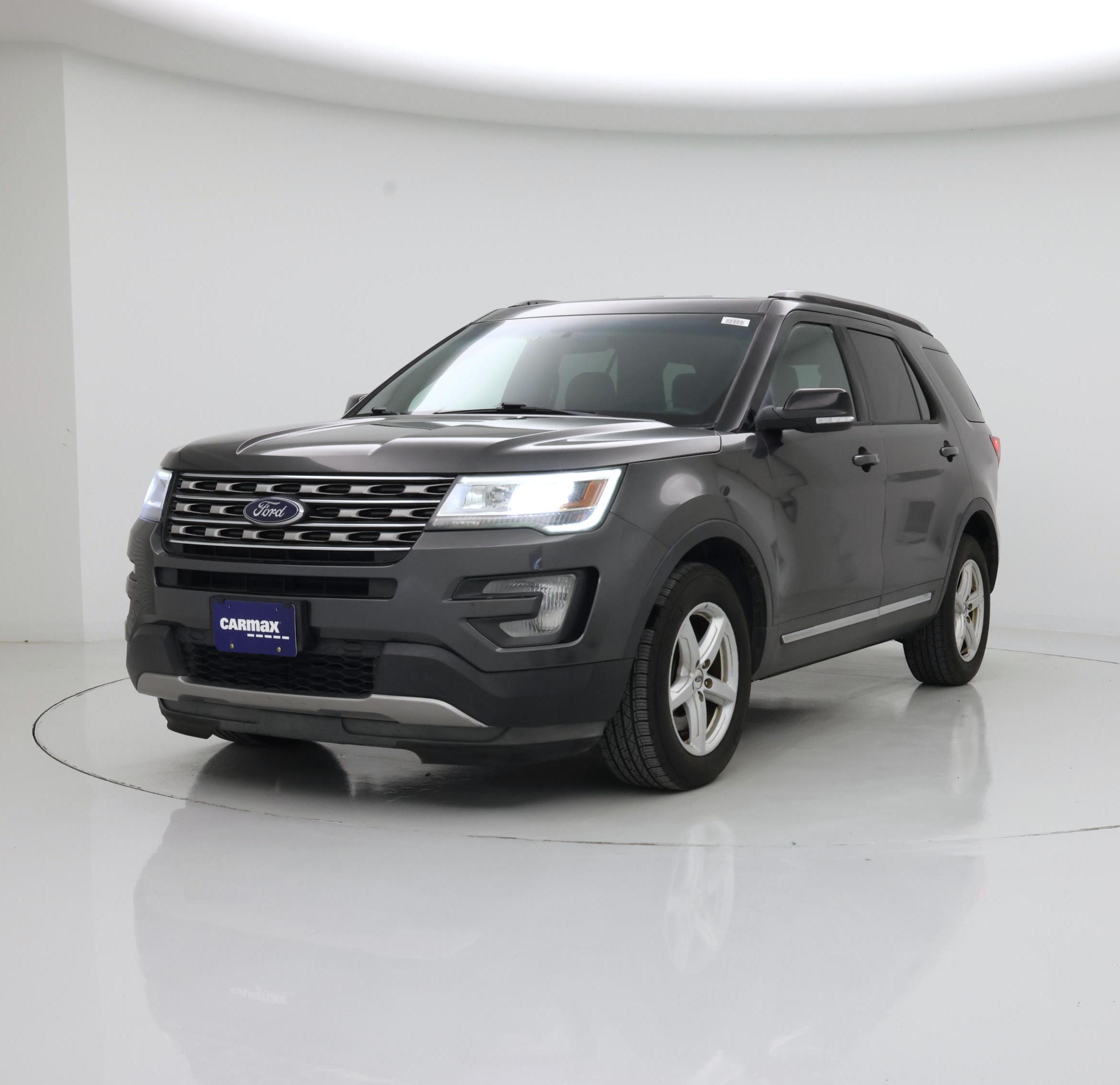Thumbnail: 2016 Ford Explorer - 4