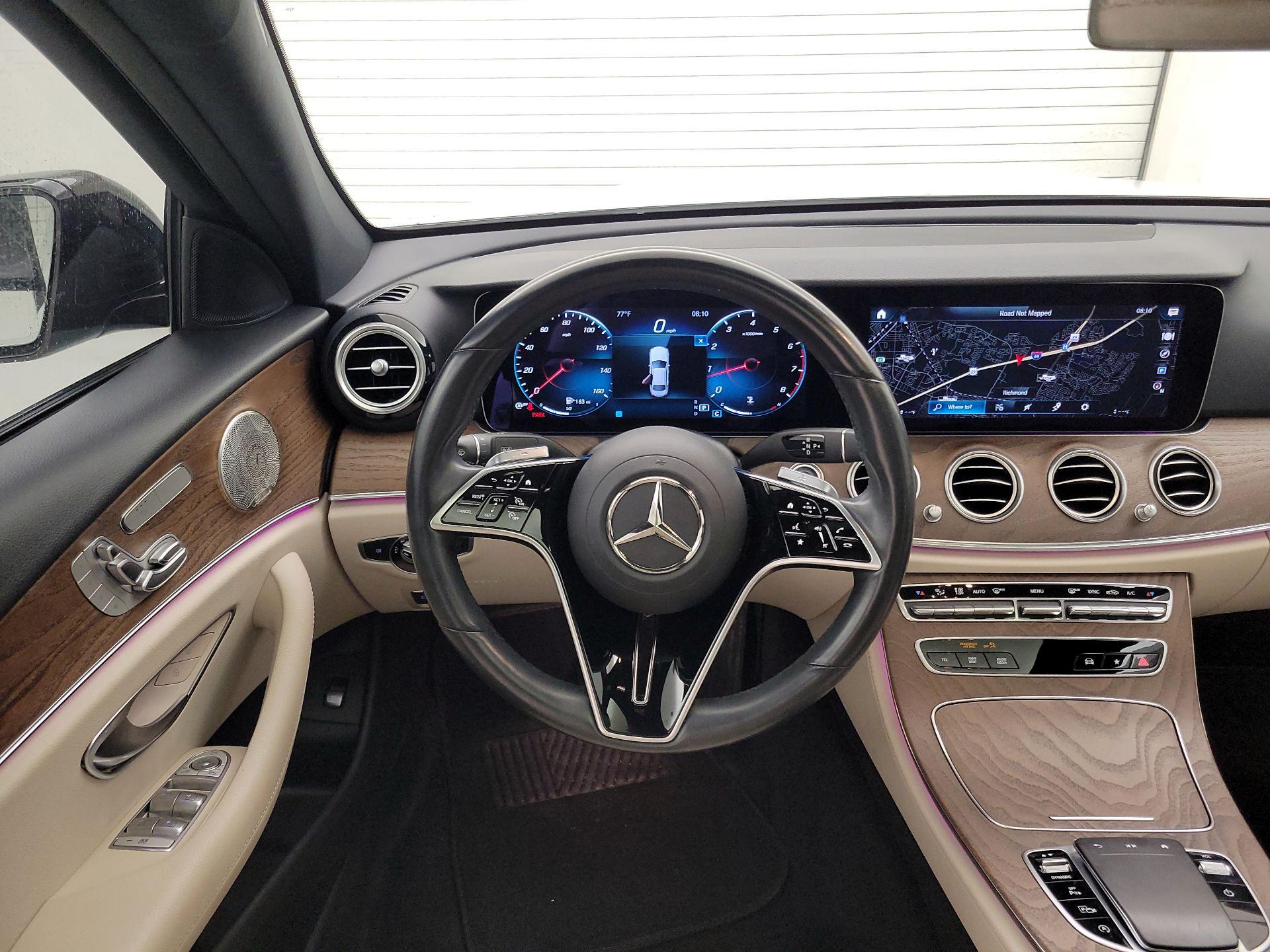 Thumbnail: 2022 Mercedes-Benz E-Class - 10