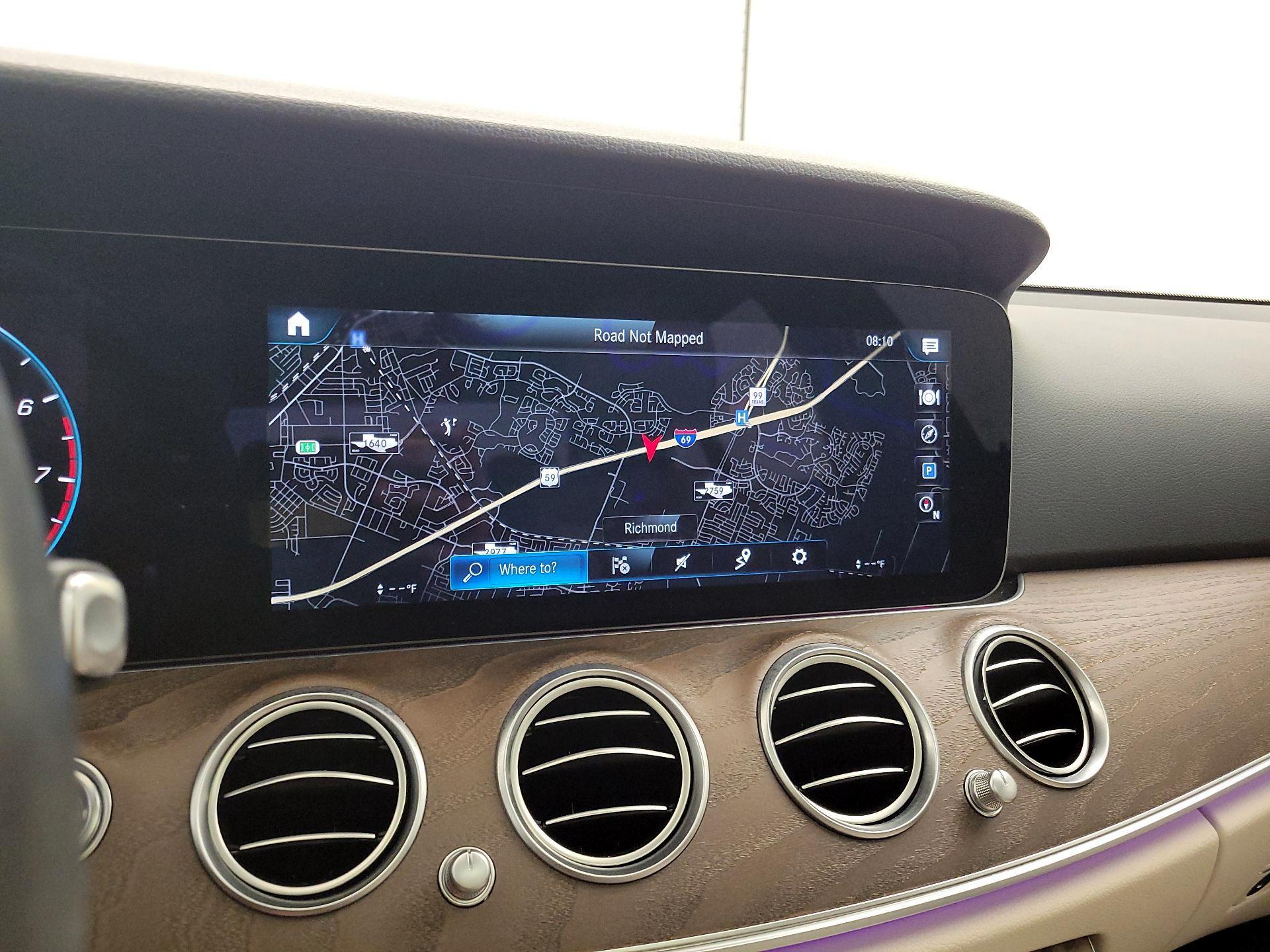 Thumbnail: 2022 Mercedes-Benz E-Class - 14