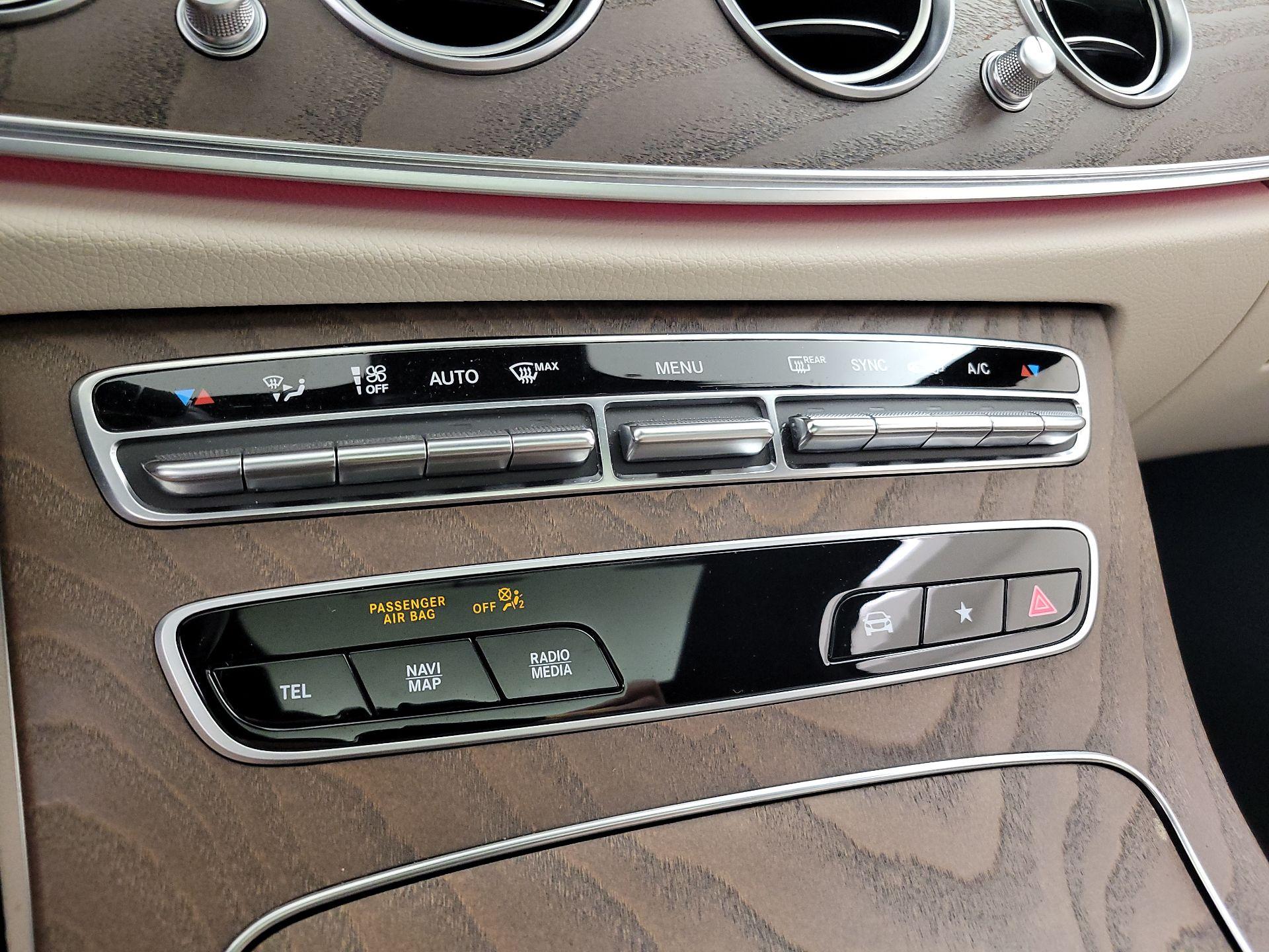 Thumbnail: 2022 Mercedes-Benz E-Class - 17