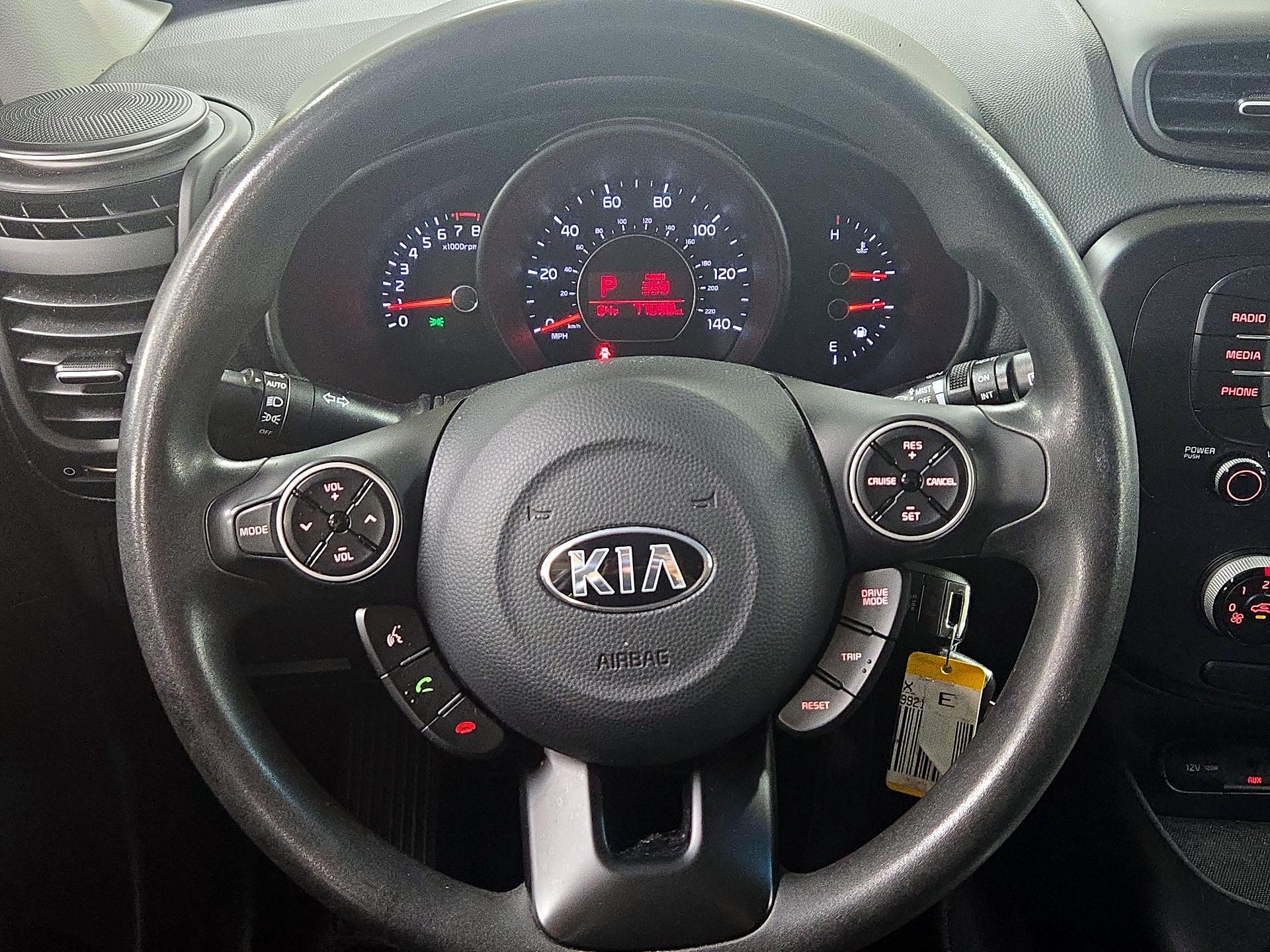 Thumbnail: 2019 Kia Soul - 10