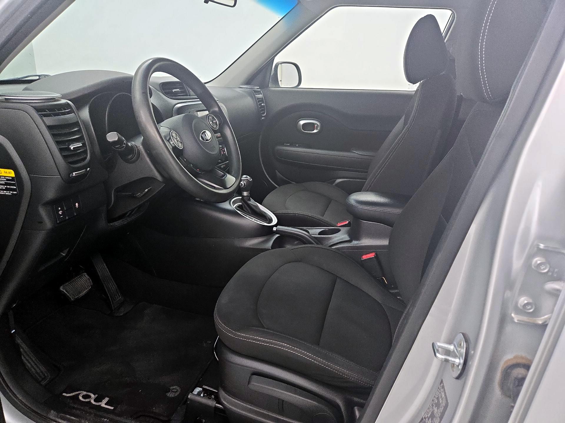 Thumbnail: 2019 Kia Soul - 11