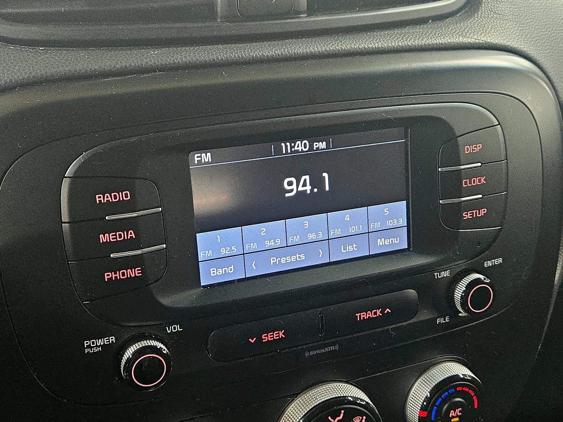 Thumbnail: 2019 Kia Soul - 15