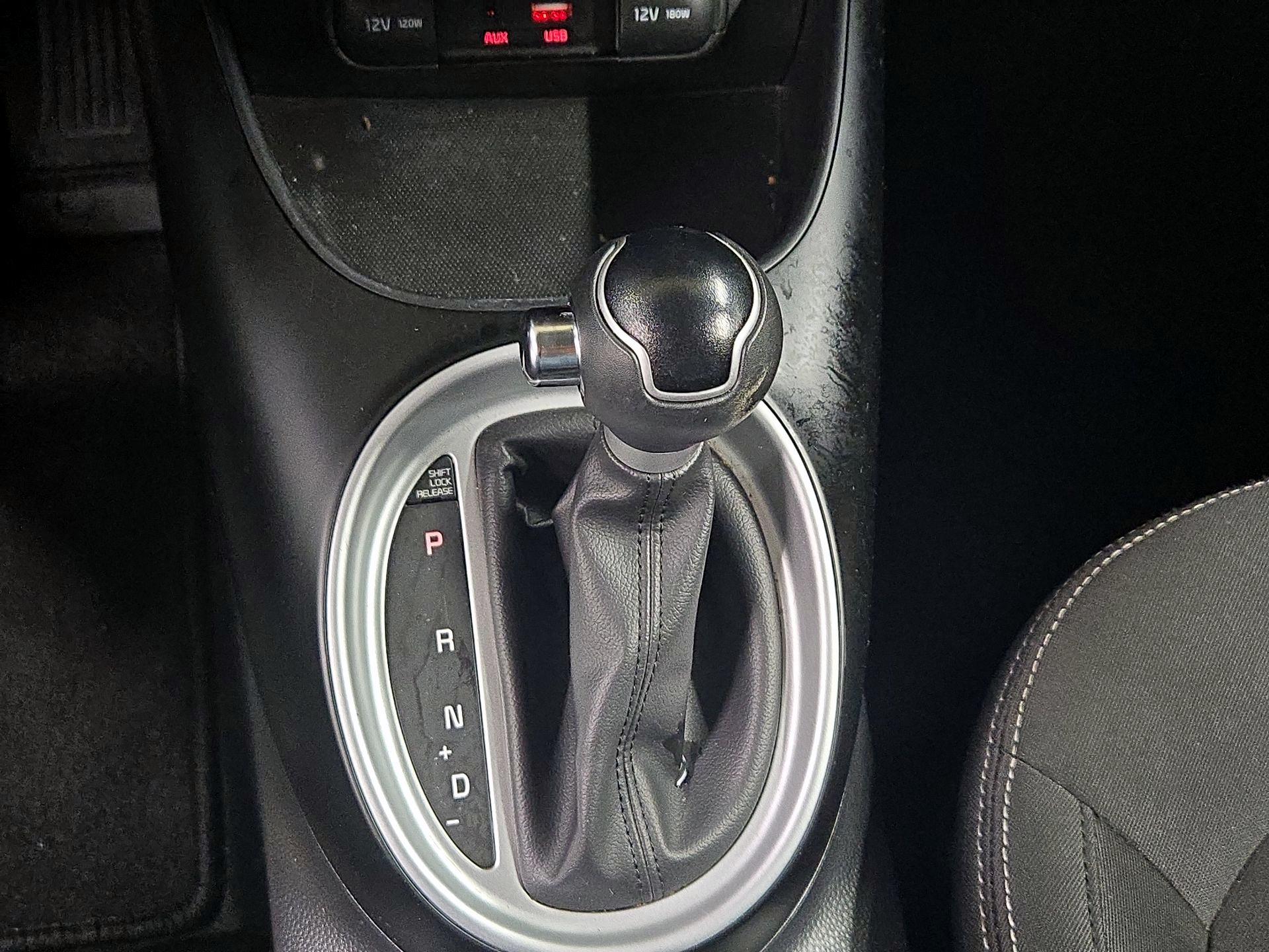 Thumbnail: 2019 Kia Soul - 17