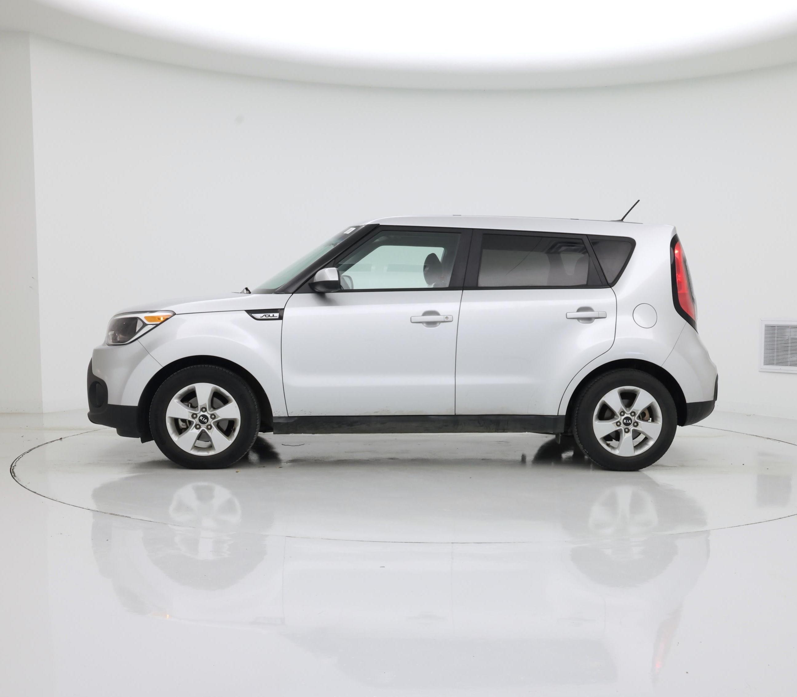 Thumbnail: 2019 Kia Soul - 3