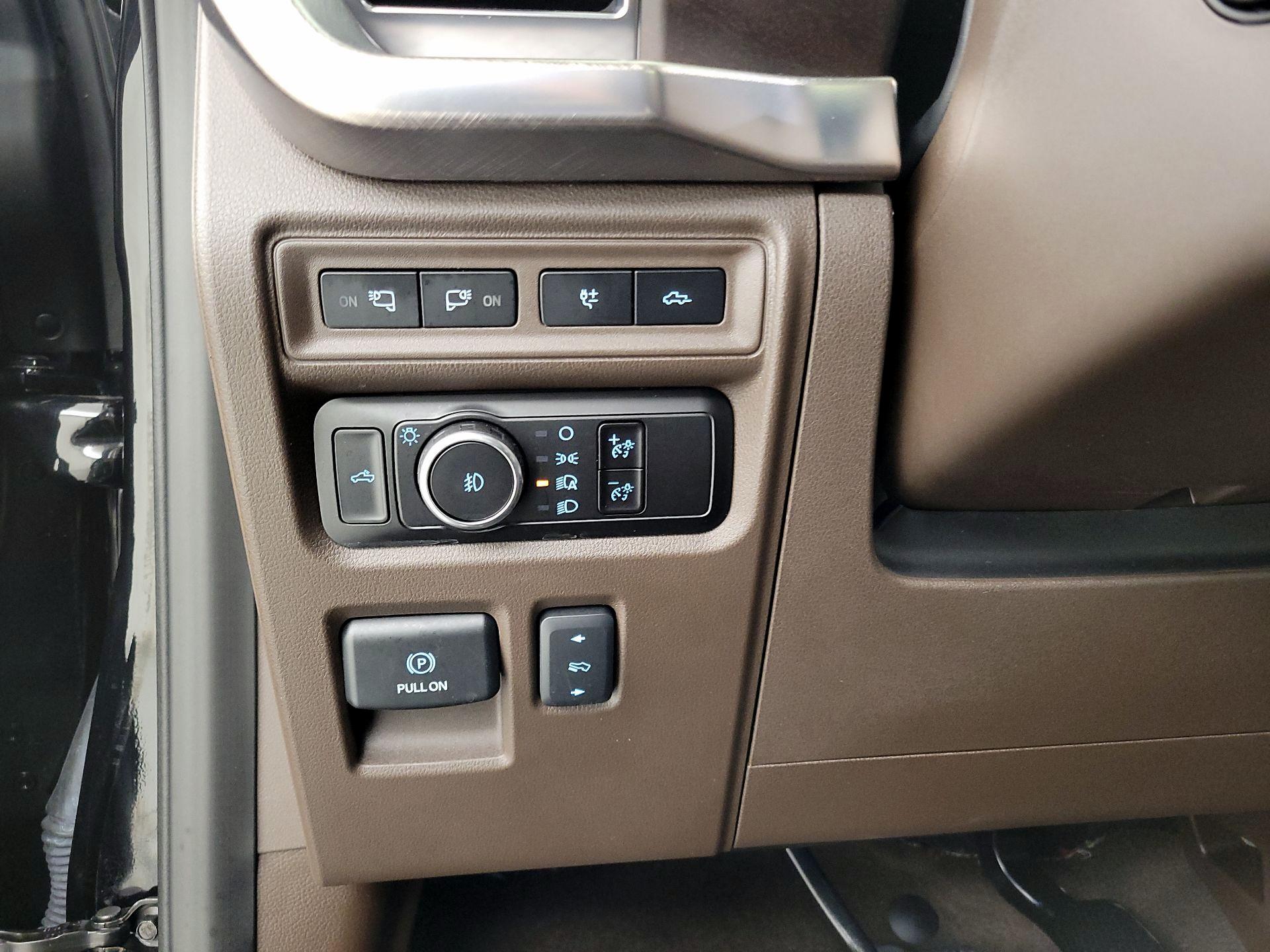 Thumbnail: 2023 Ford F-150 - 13