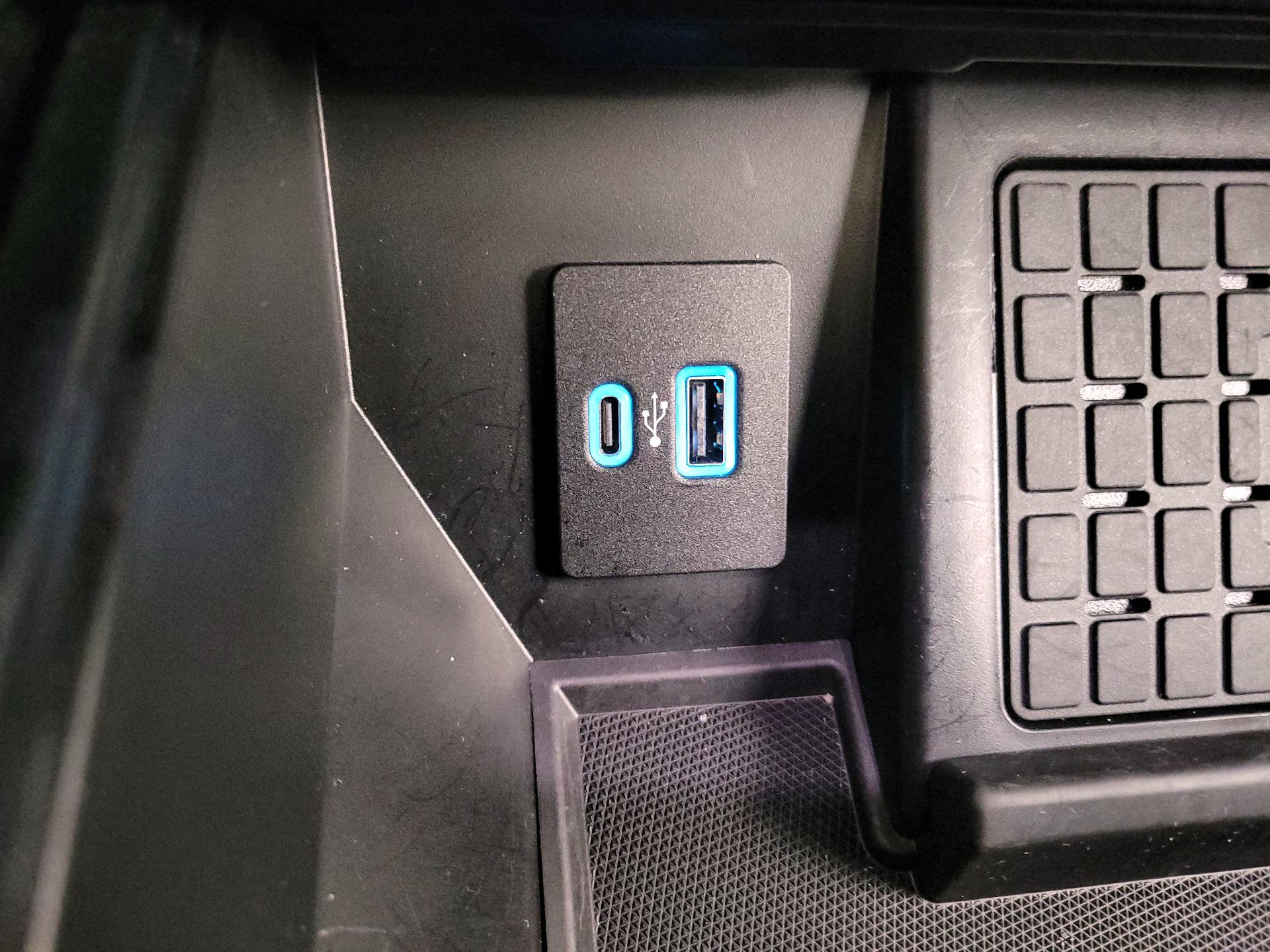 Thumbnail: 2023 Ford F-150 - 19