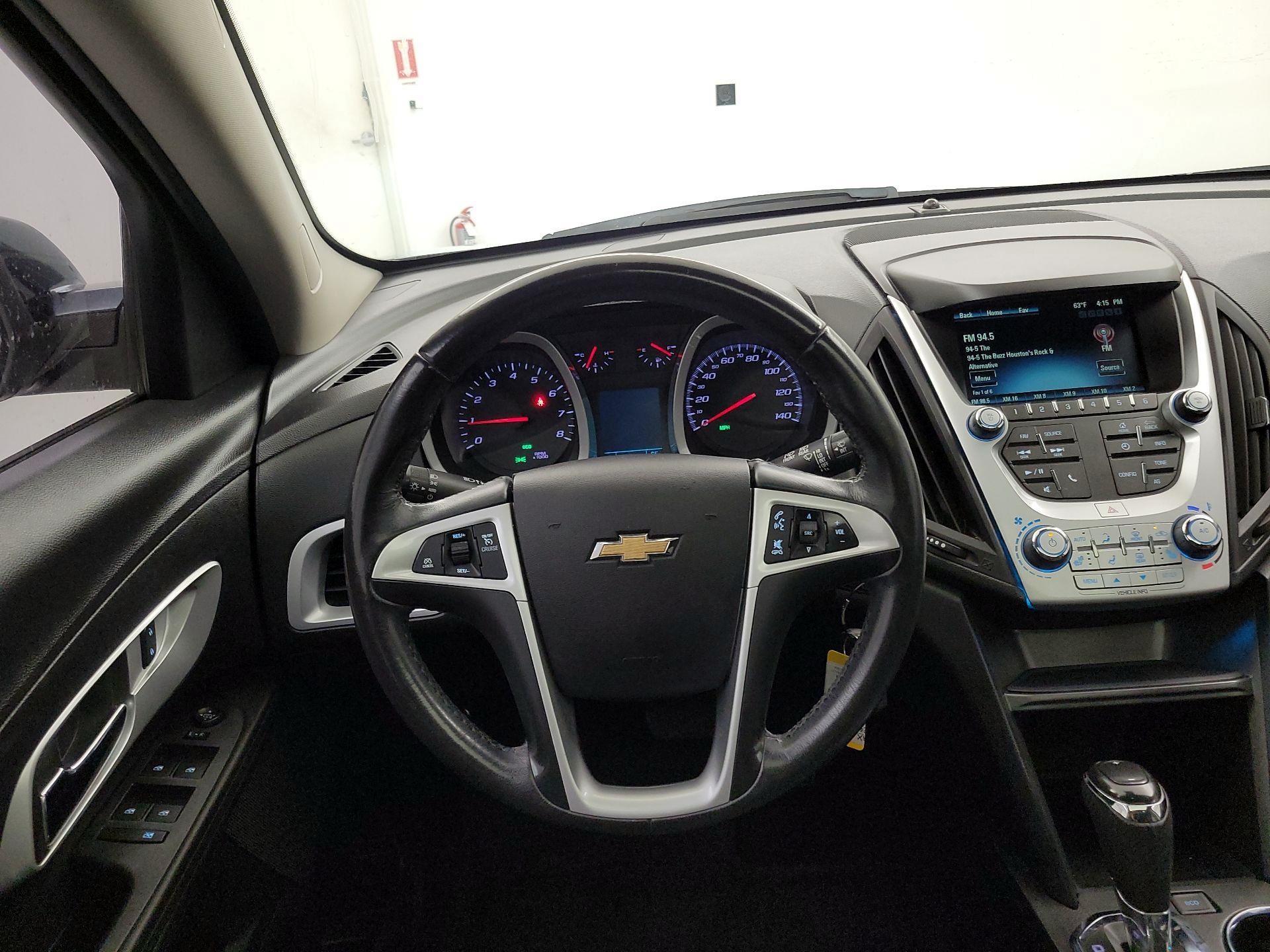 Thumbnail: 2016 Chevrolet Equinox - 10