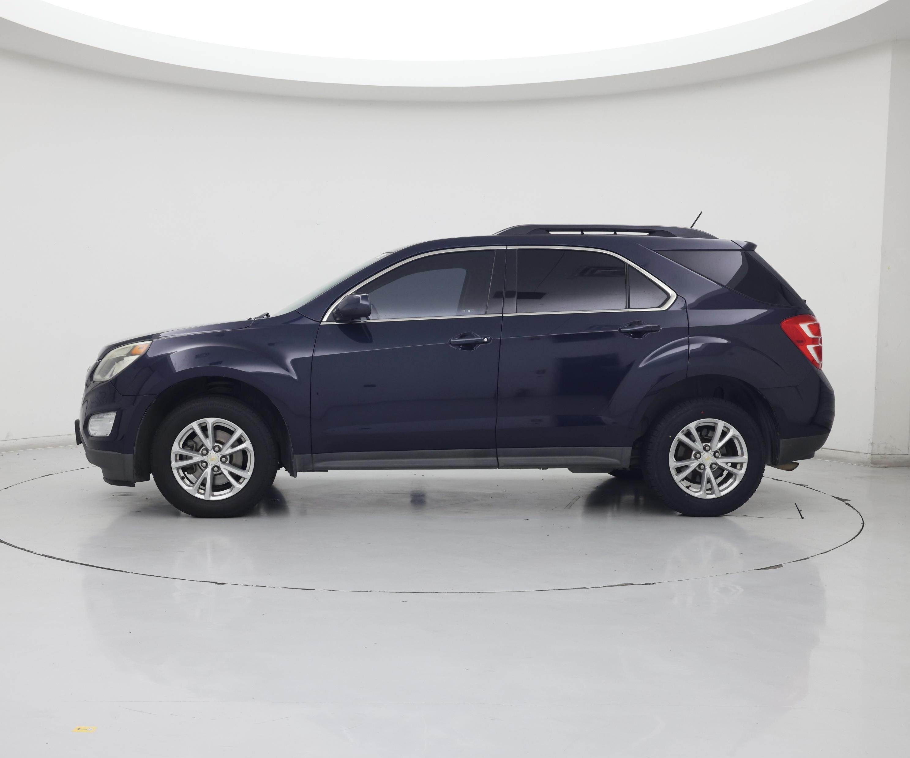 Thumbnail: 2016 Chevrolet Equinox - 3