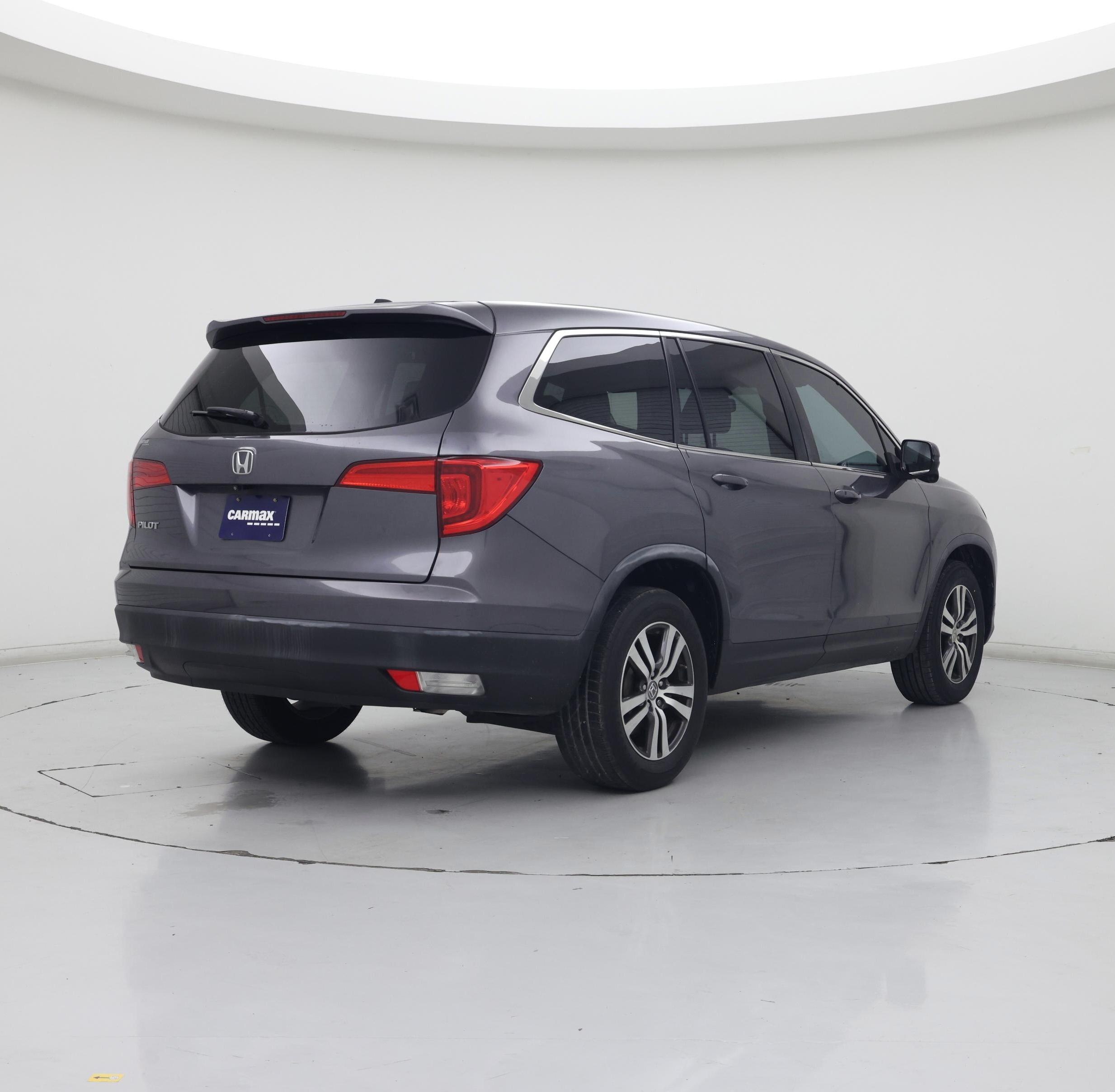 Thumbnail: 2018 Honda Pilot - 8