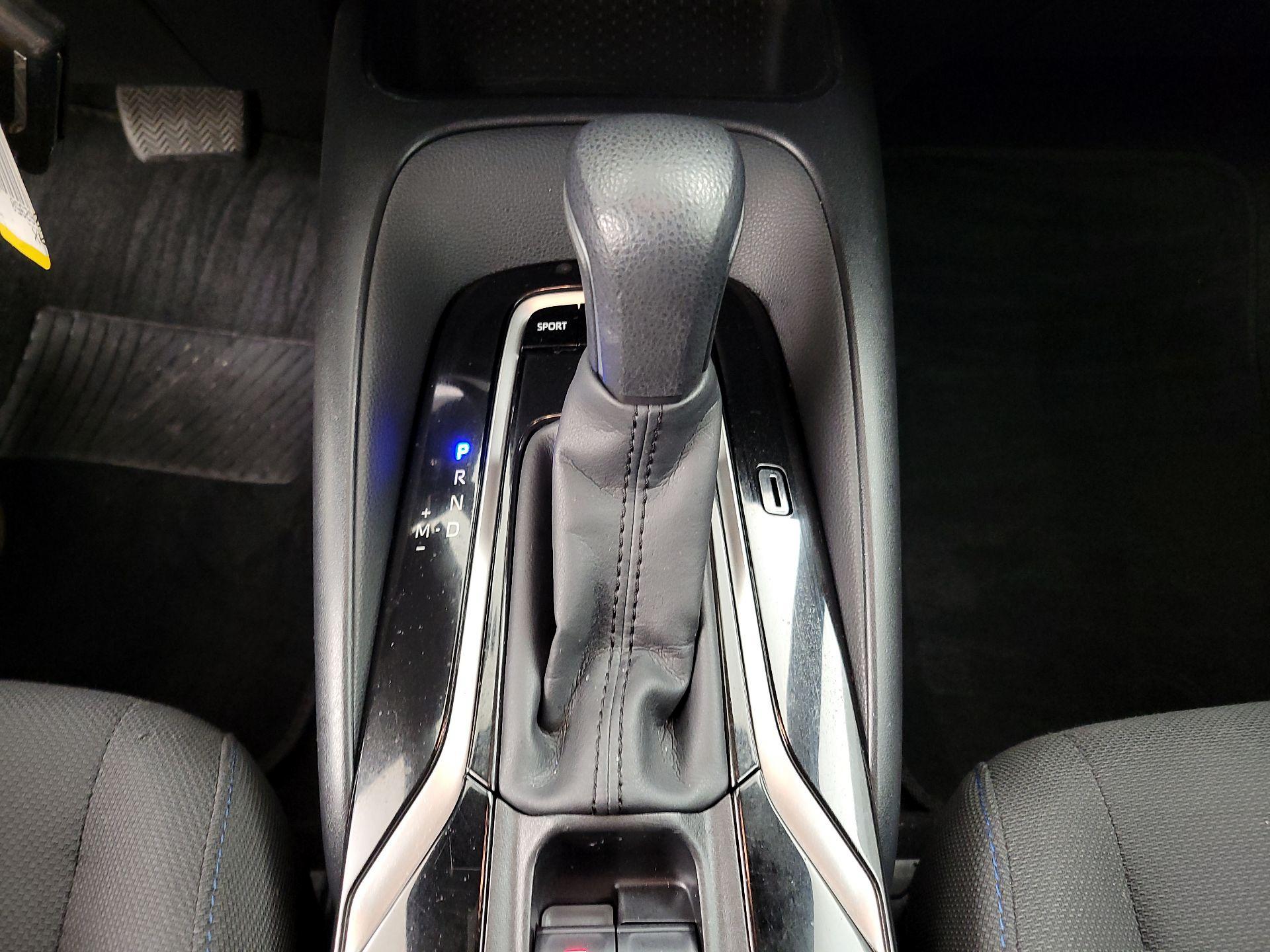 Thumbnail: 2021 Toyota Corolla - 17